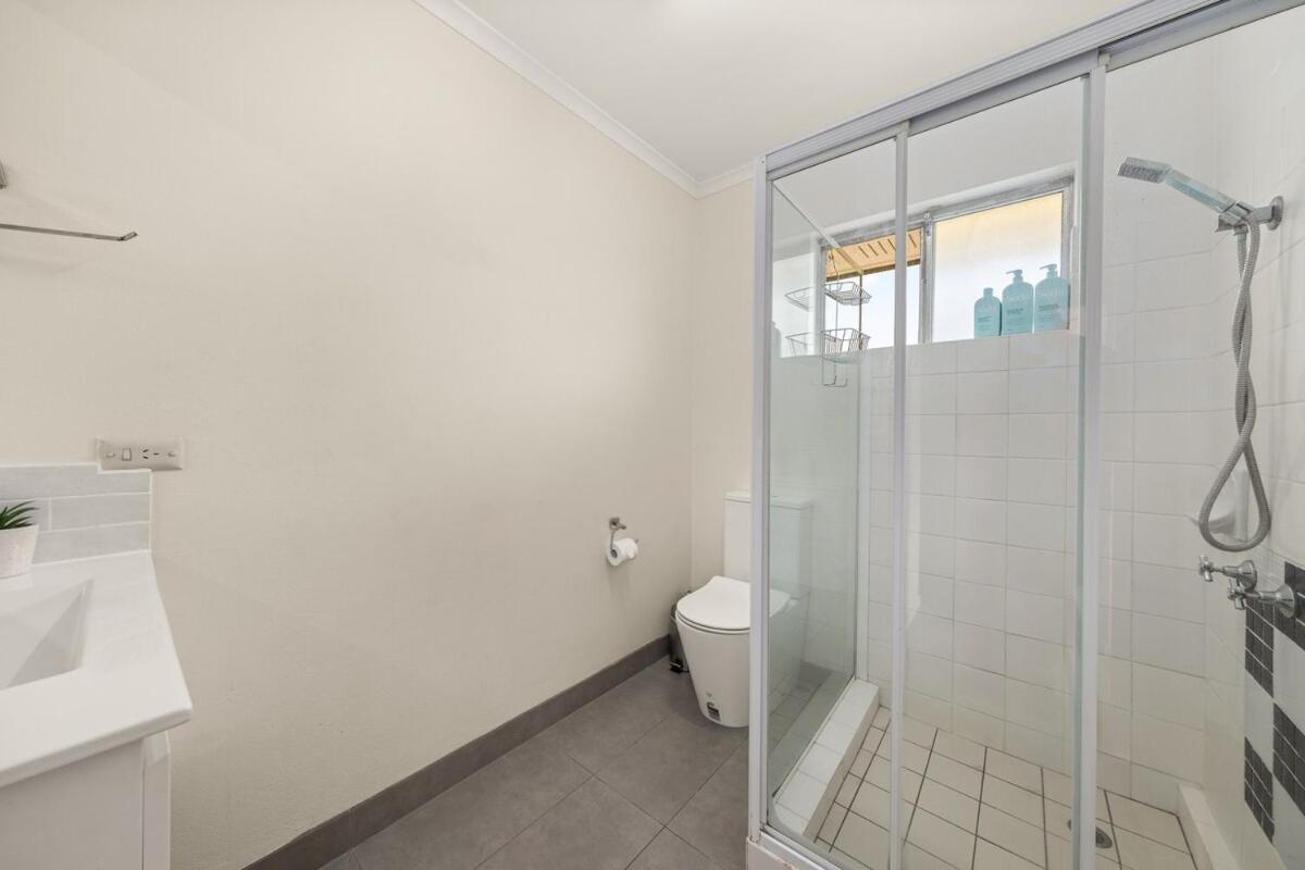 Bright In Trendy New Farm Apartment *