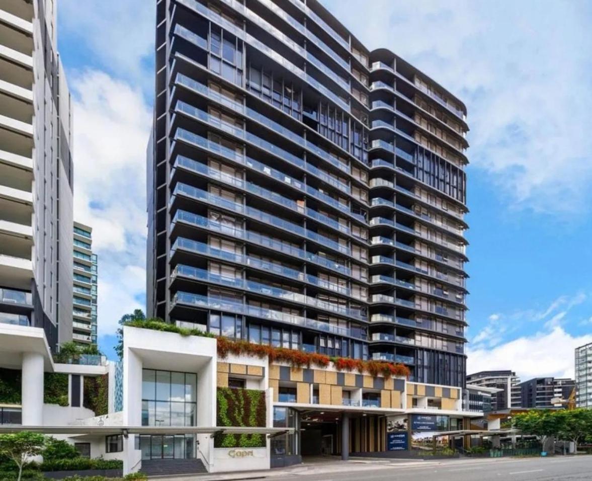 Luxury With View - Free Parking,pool,wifi Apartment