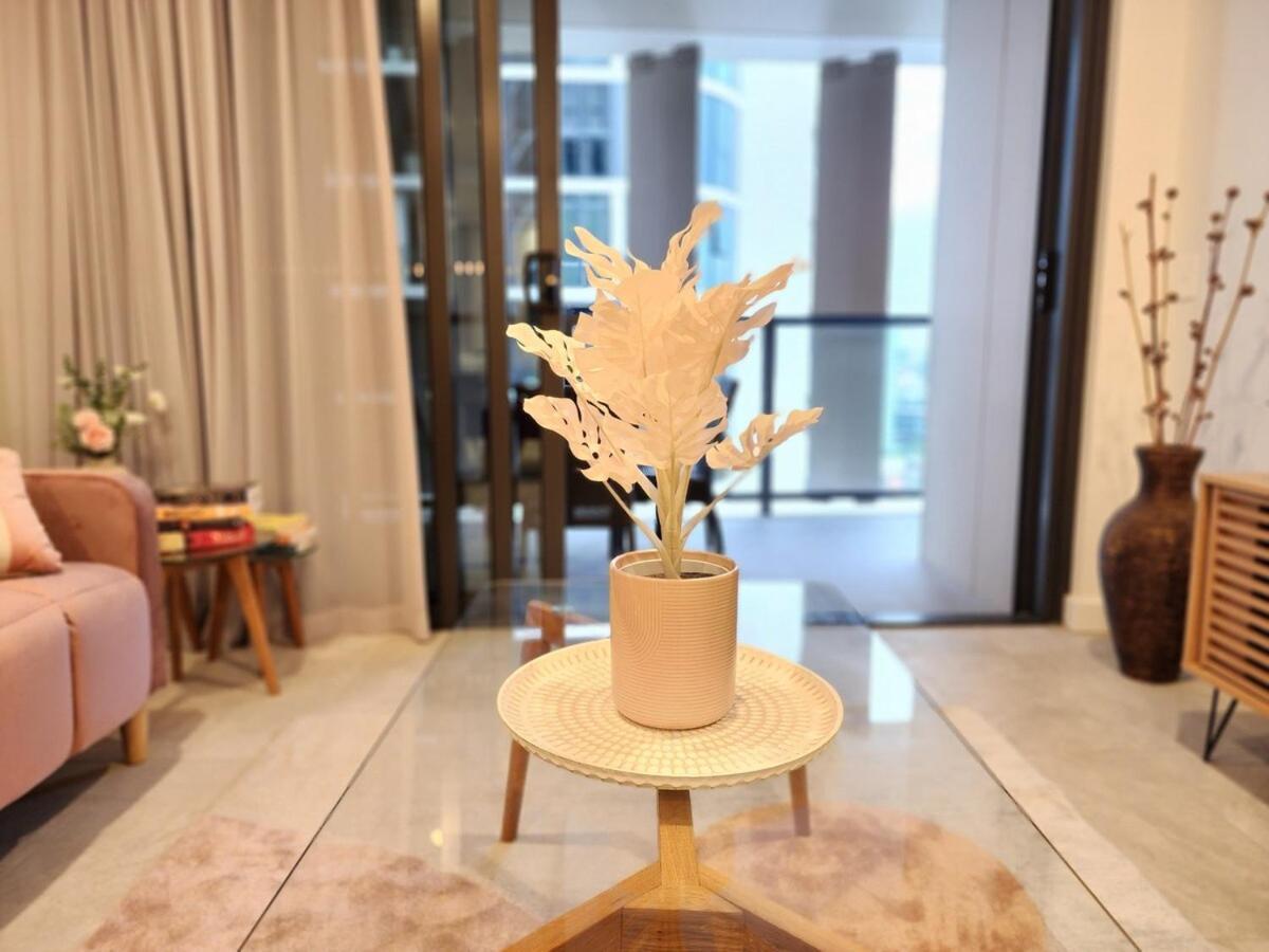 Free Car Park, Infinity Pool, View, Spa-sauna Brisbane