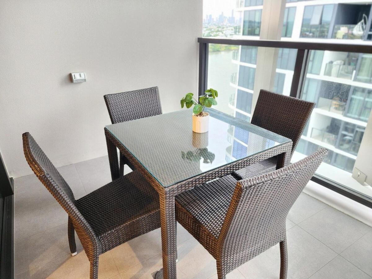 Free Car Park, Infinity Pool, View, Spa-sauna * Brisbane