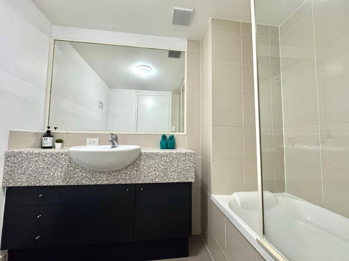 Prime Toowong 3br - Walk To Shops And Transport Apartment Brisbane