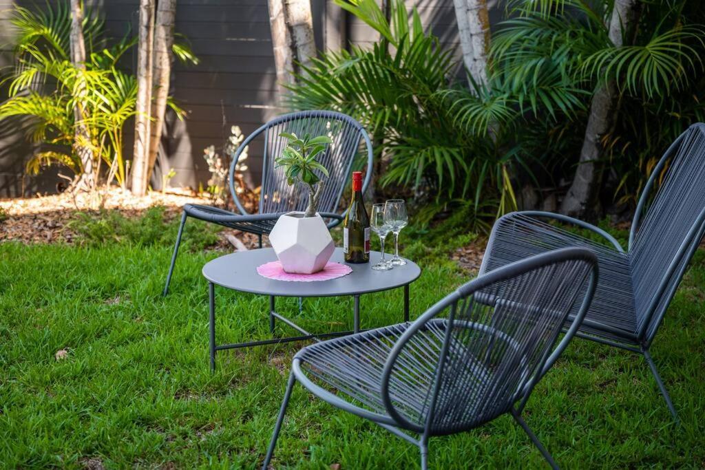 Apartment Oasis On Esplanade Brisbane