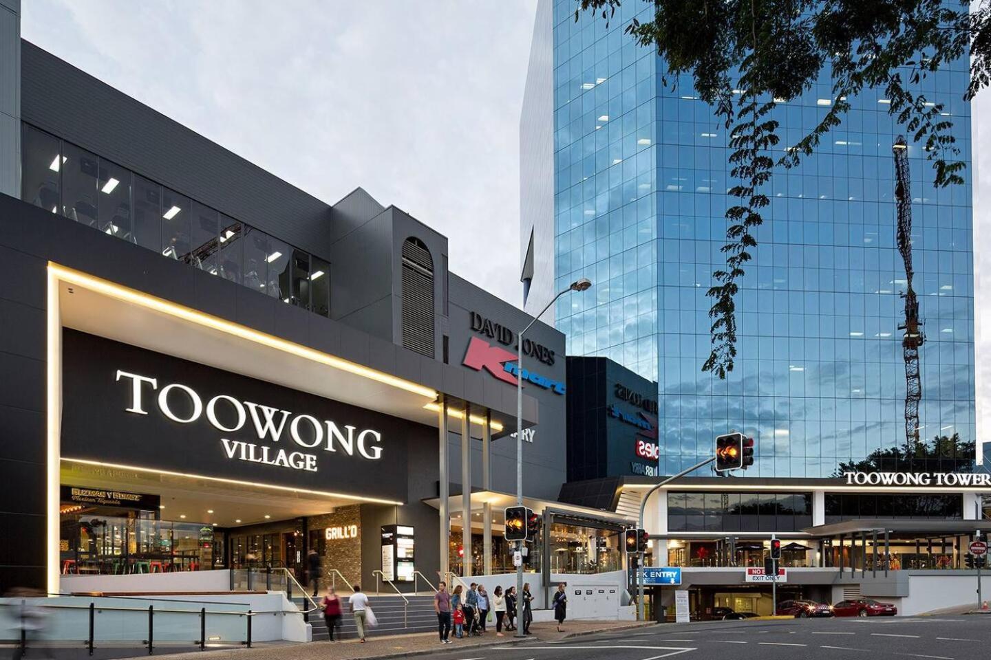 West Hub. Private Infrared Sauna Near & Much More! New Purpose Built Loft Style! Holiday home Brisbane