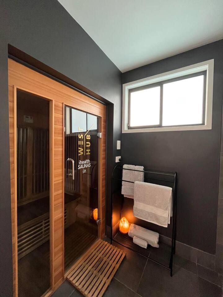 West Hub. Private Infrared Sauna Near & Much More! New Purpose Built Loft Style! *