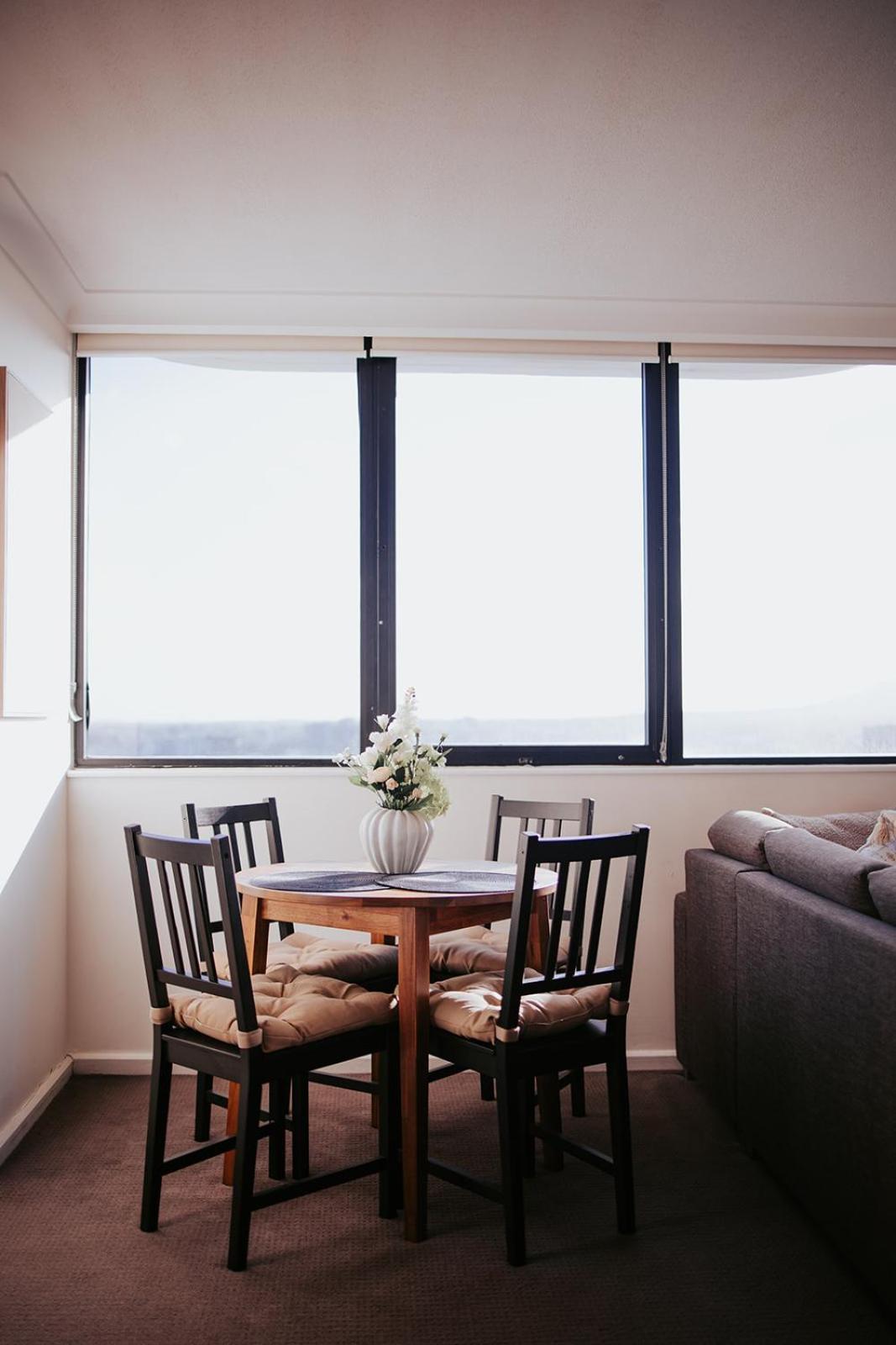 Riverview One-bedroom Cbd *