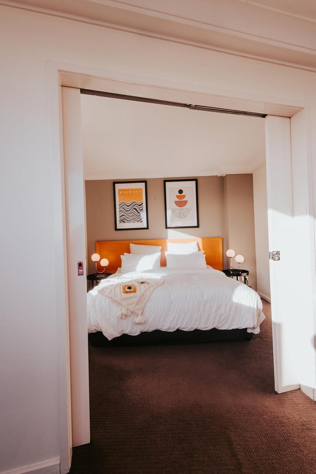 Riverview One-bedroom Cbd