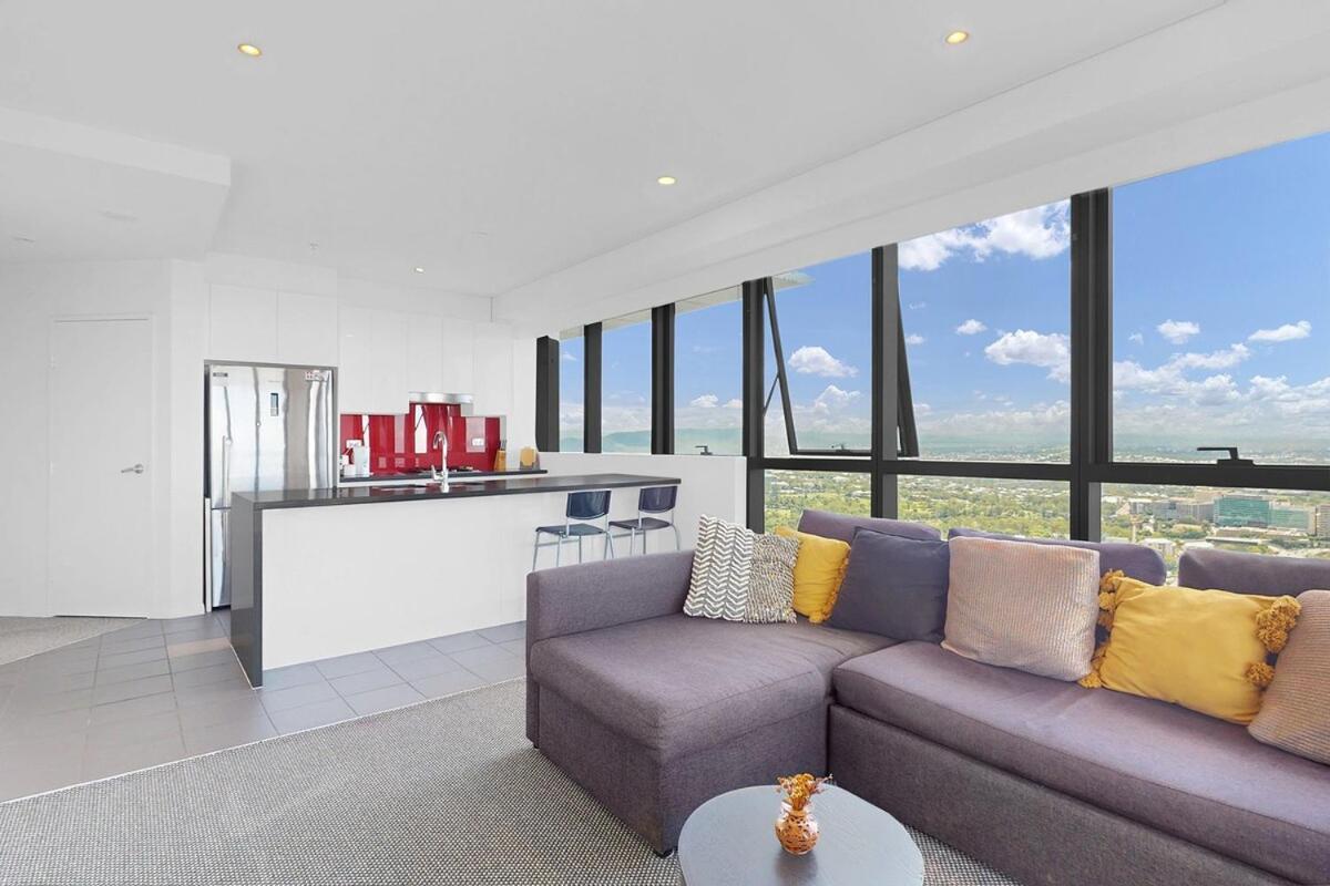 Cloud 56 Luxury Level 56 With Free Onsite Parking Apartment