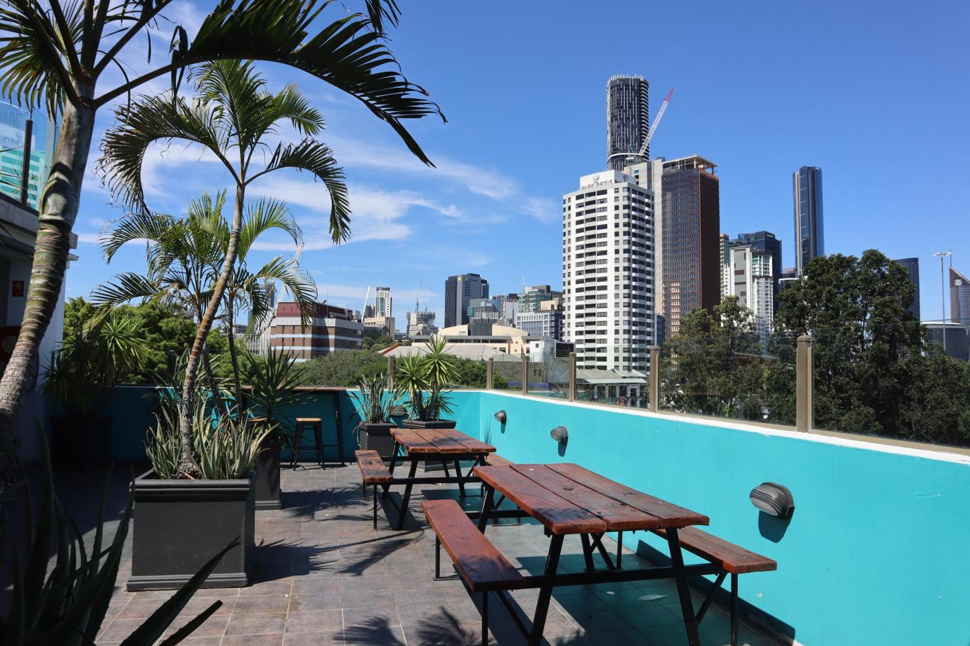 Chill Backpackers Hostel *