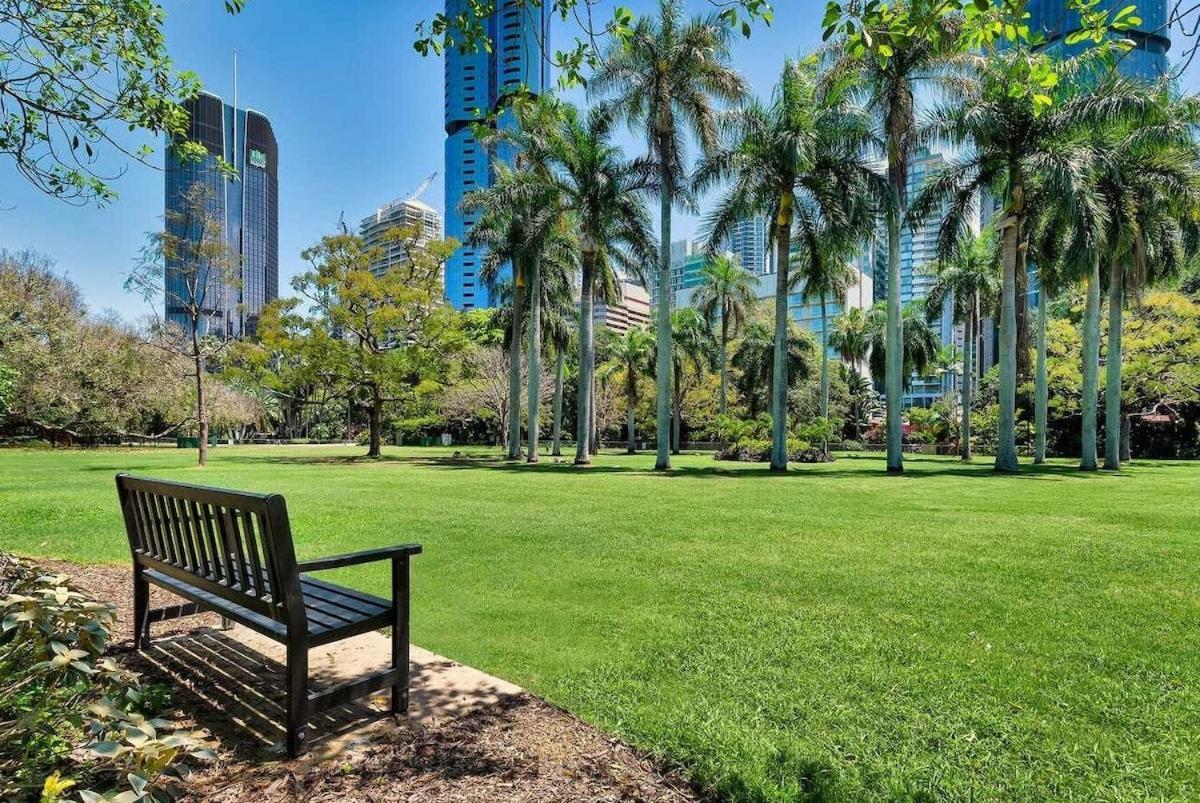 The Executive 1bed-1bath-1car Views - Cbd Apartment Brisbane