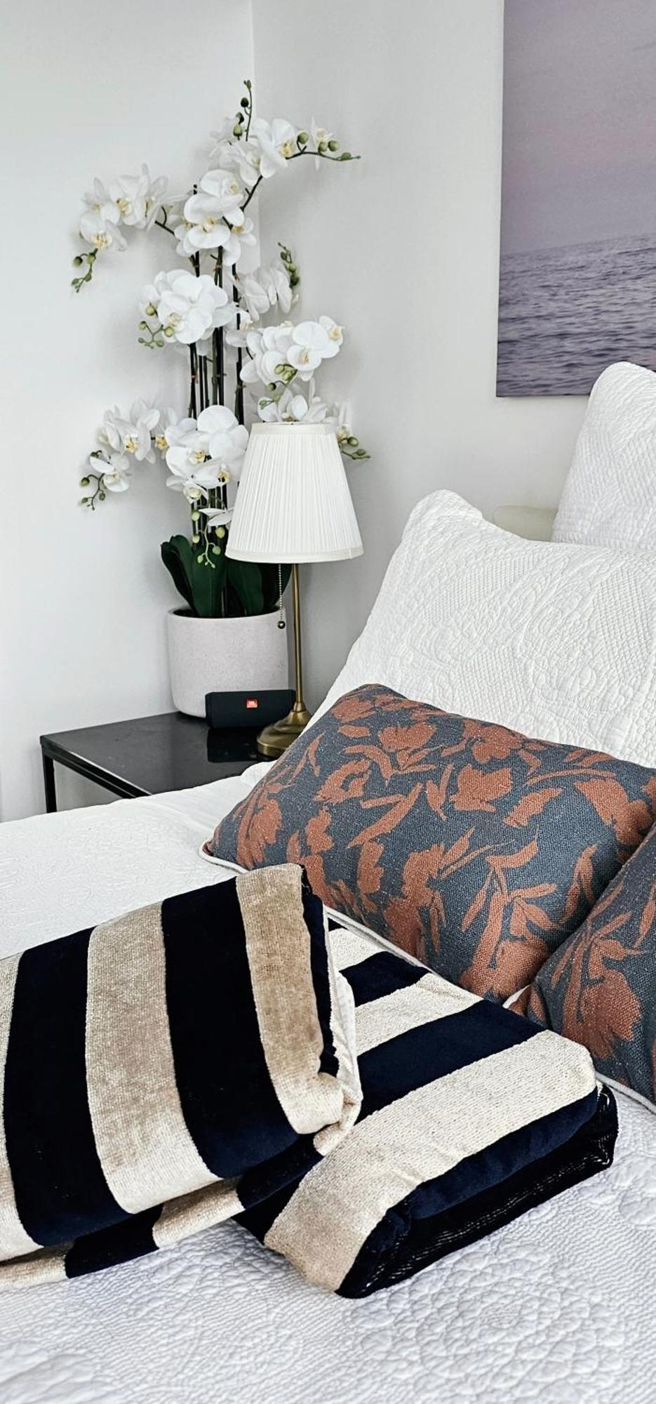 Apartment Luxury Breathtaking View Ensuite & Parking *