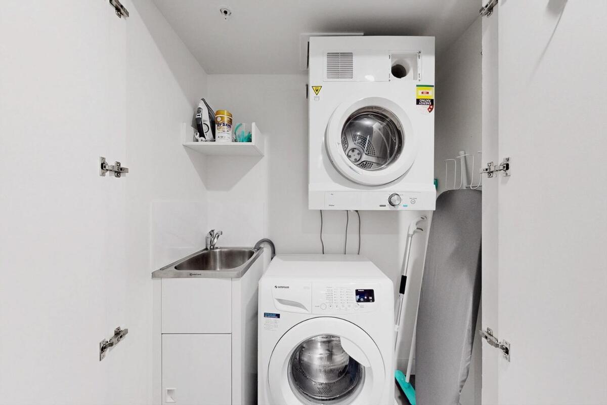 Eve - South Bank Location, Free Carpark, Privately Hosted Apartment *