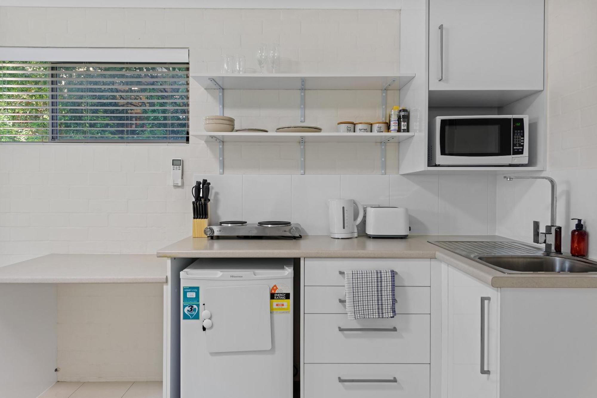 Cozy Near Gabba W Ac, Free Laundry & Q Bed Apartment Brisbane