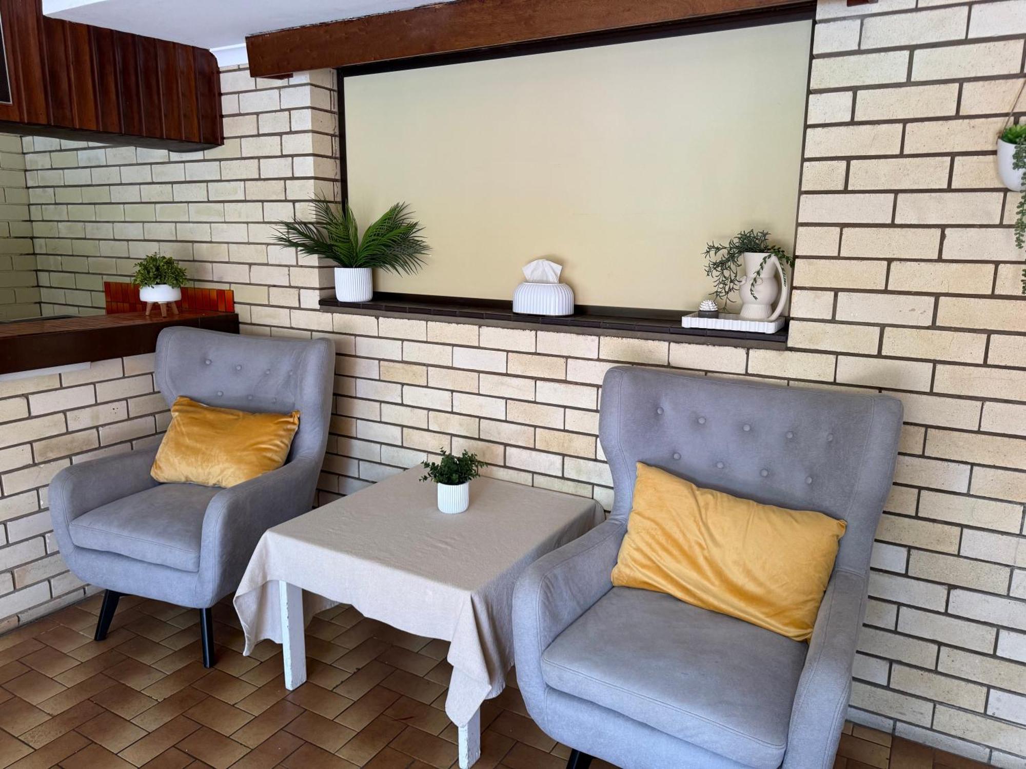 4br Big Family House With Huge Pool