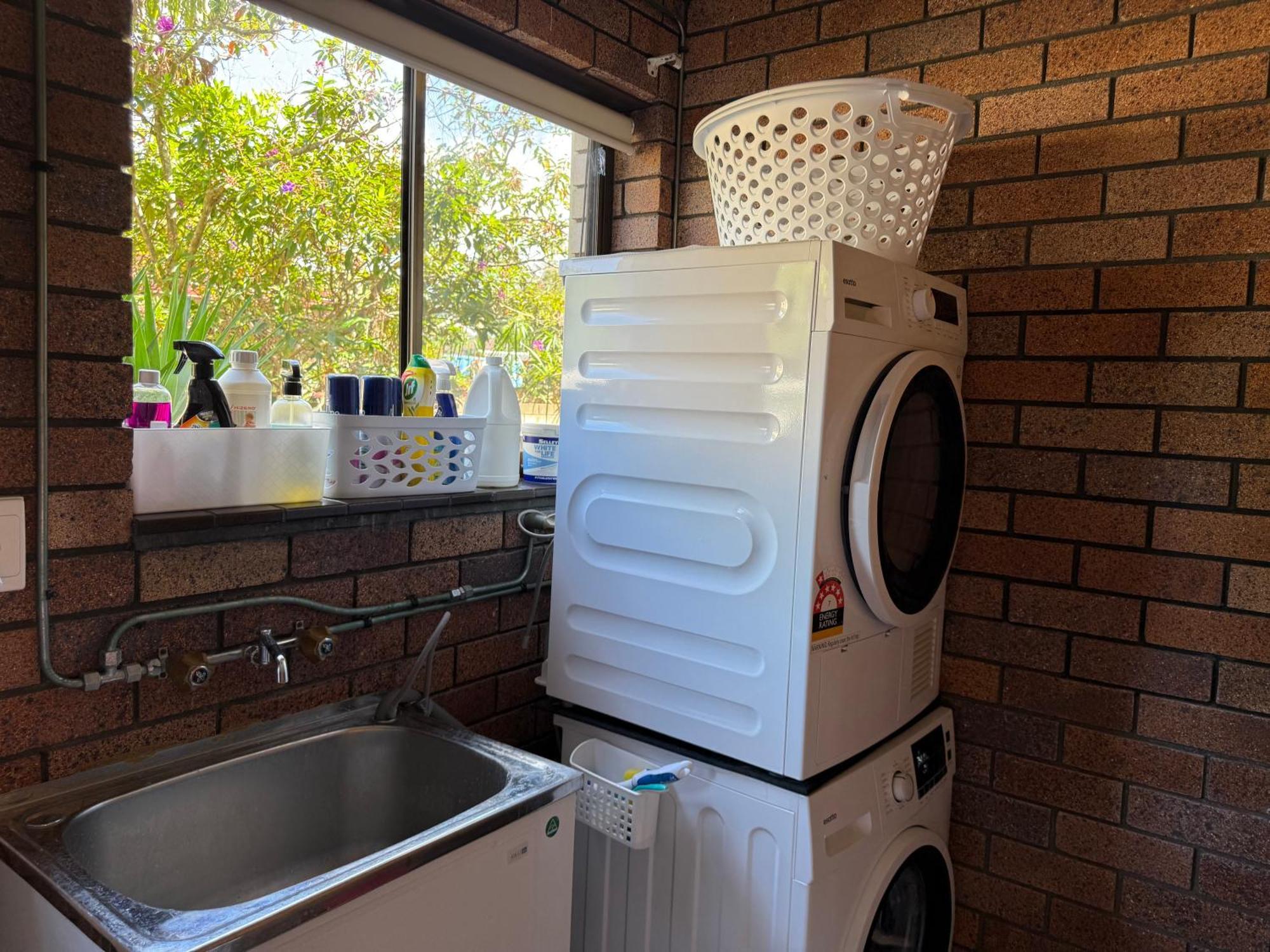 4br Big Family House With Huge Pool * Brisbane