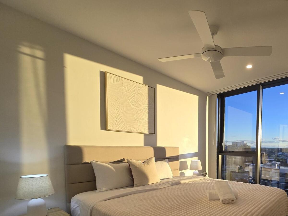 Apartment Sky-high 2br In Cbd Spectacular Views Level 23 *