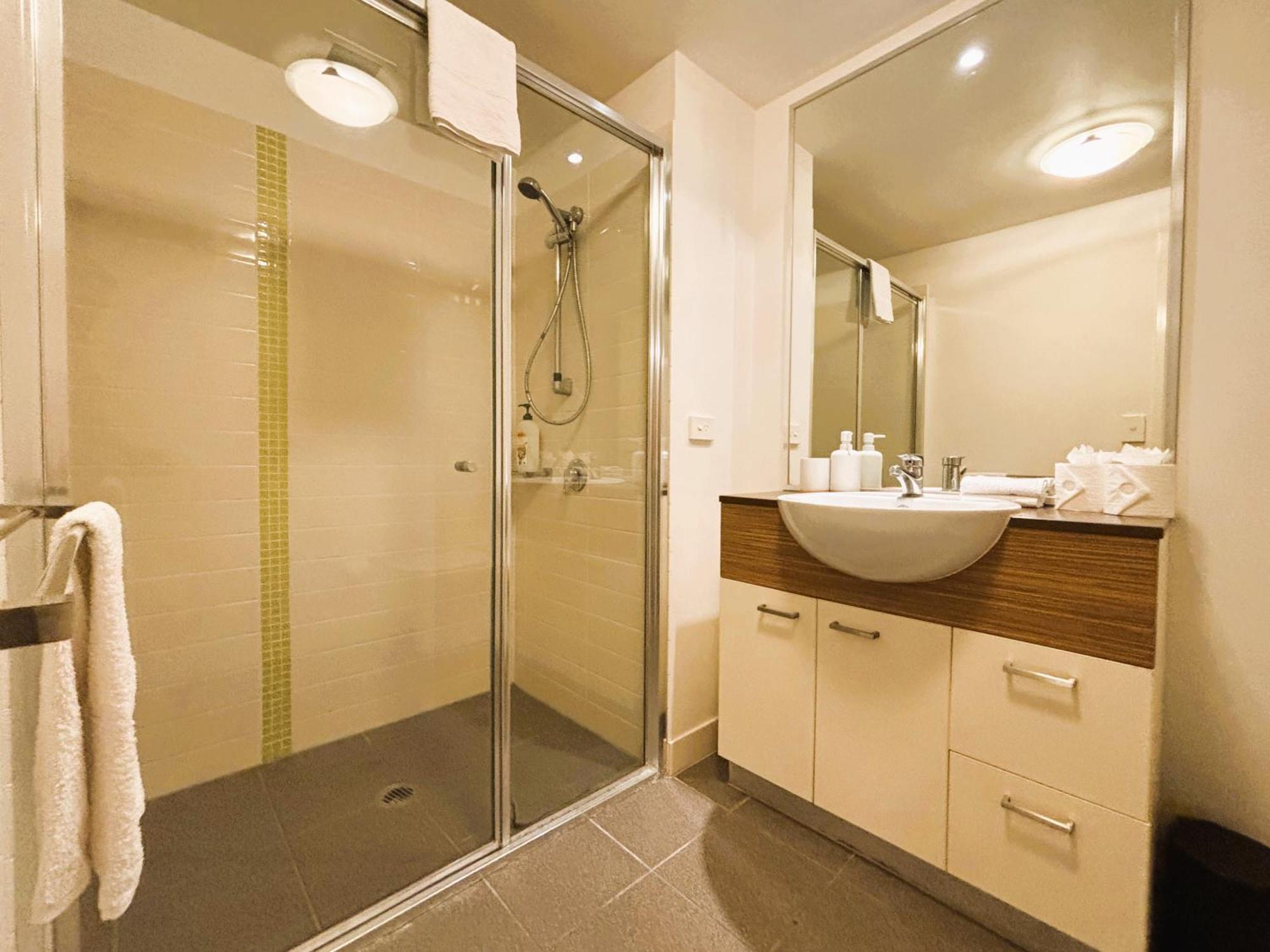 S&P Apartments - Charlotte St Apartment *