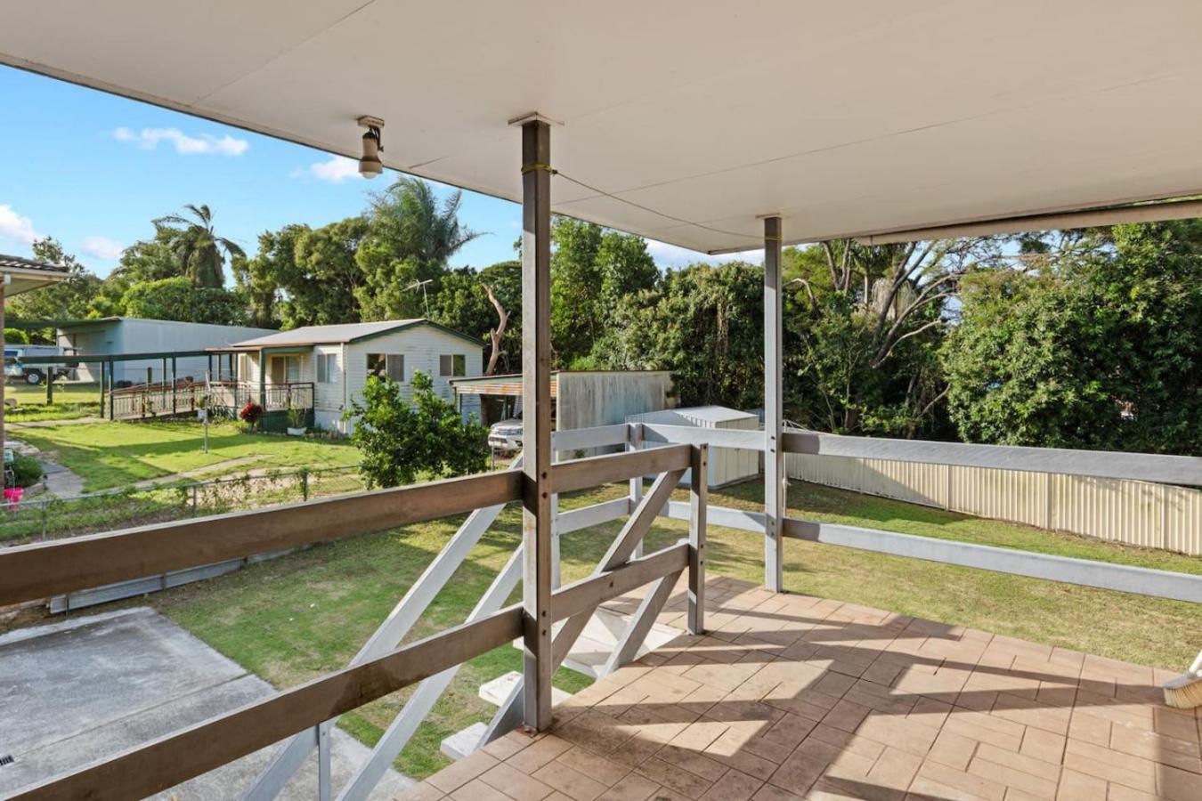 1mins To Pinelands Plaza 4br Chic Family Retreat Holiday home Brisbane