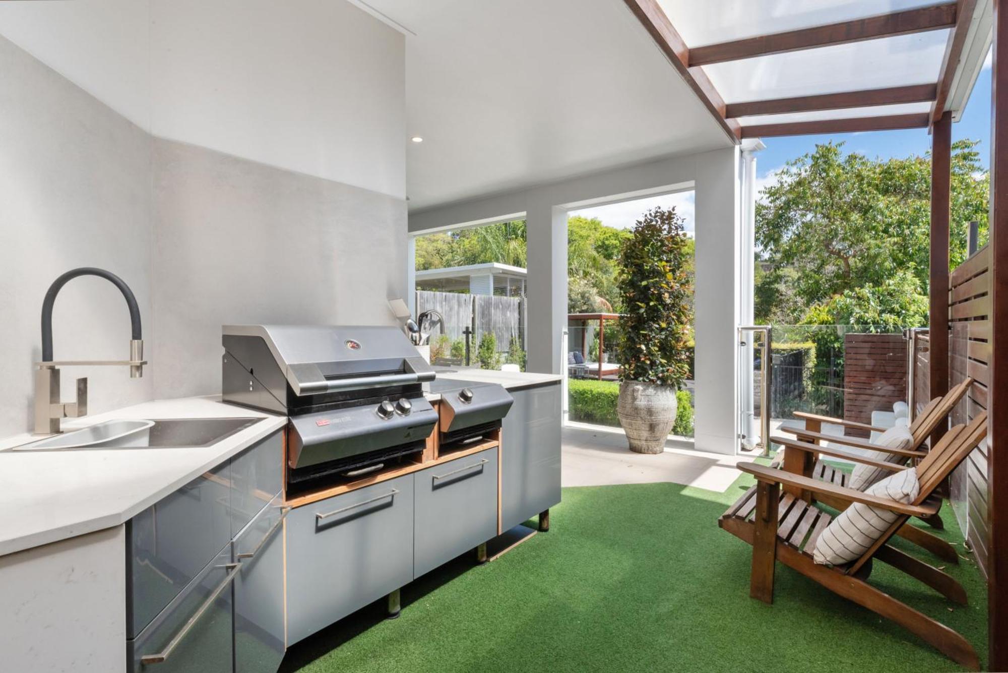 Holiday home Large Family With Pool &