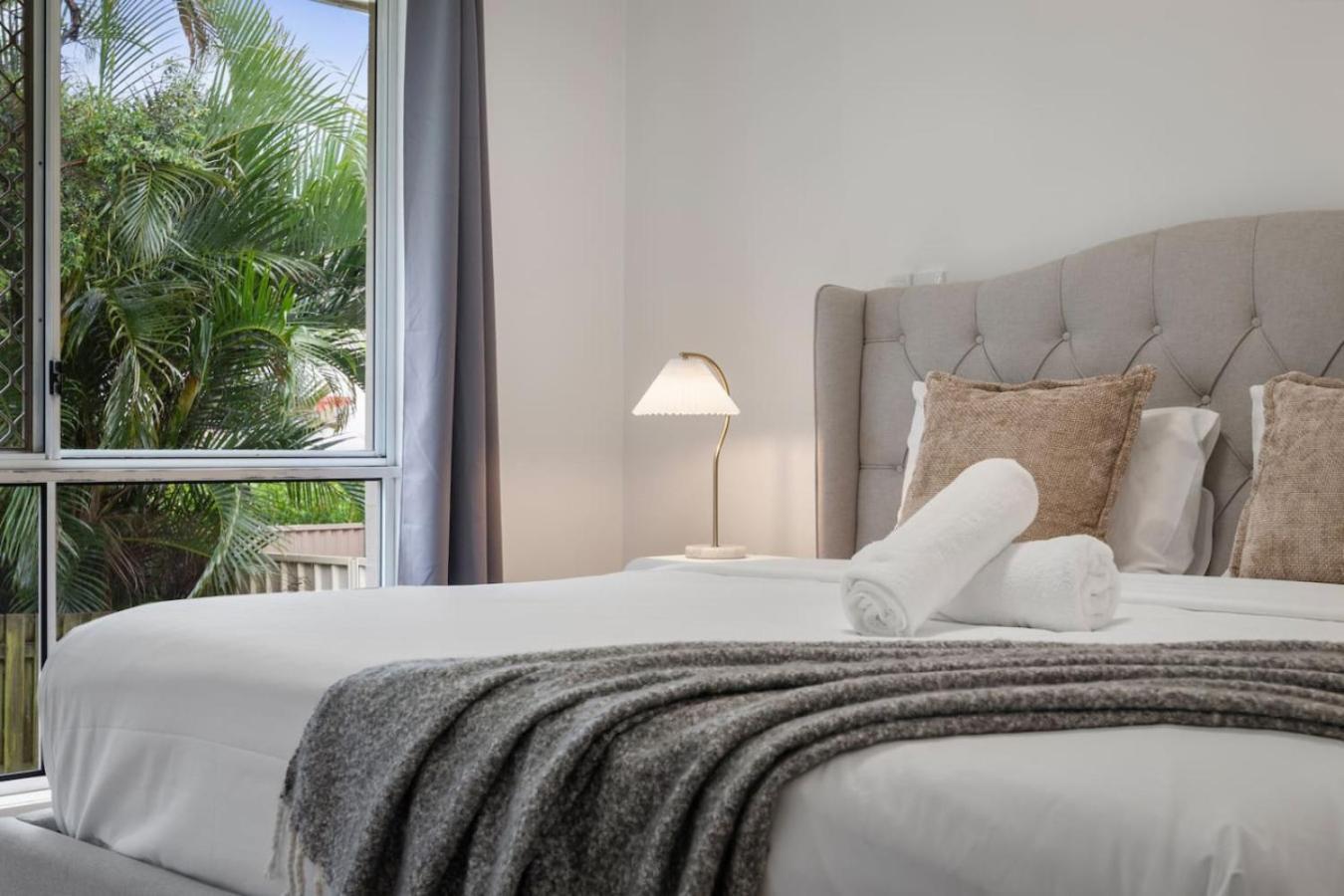 Peaceful And Convenient 4br Family Modern Retreat Holiday home Brisbane