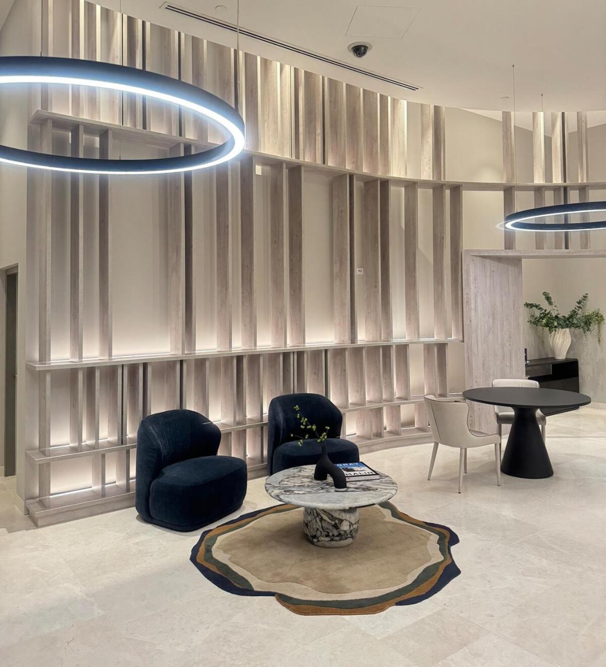 Cbd Queen Wharf With Views Pool And Gym Apartment