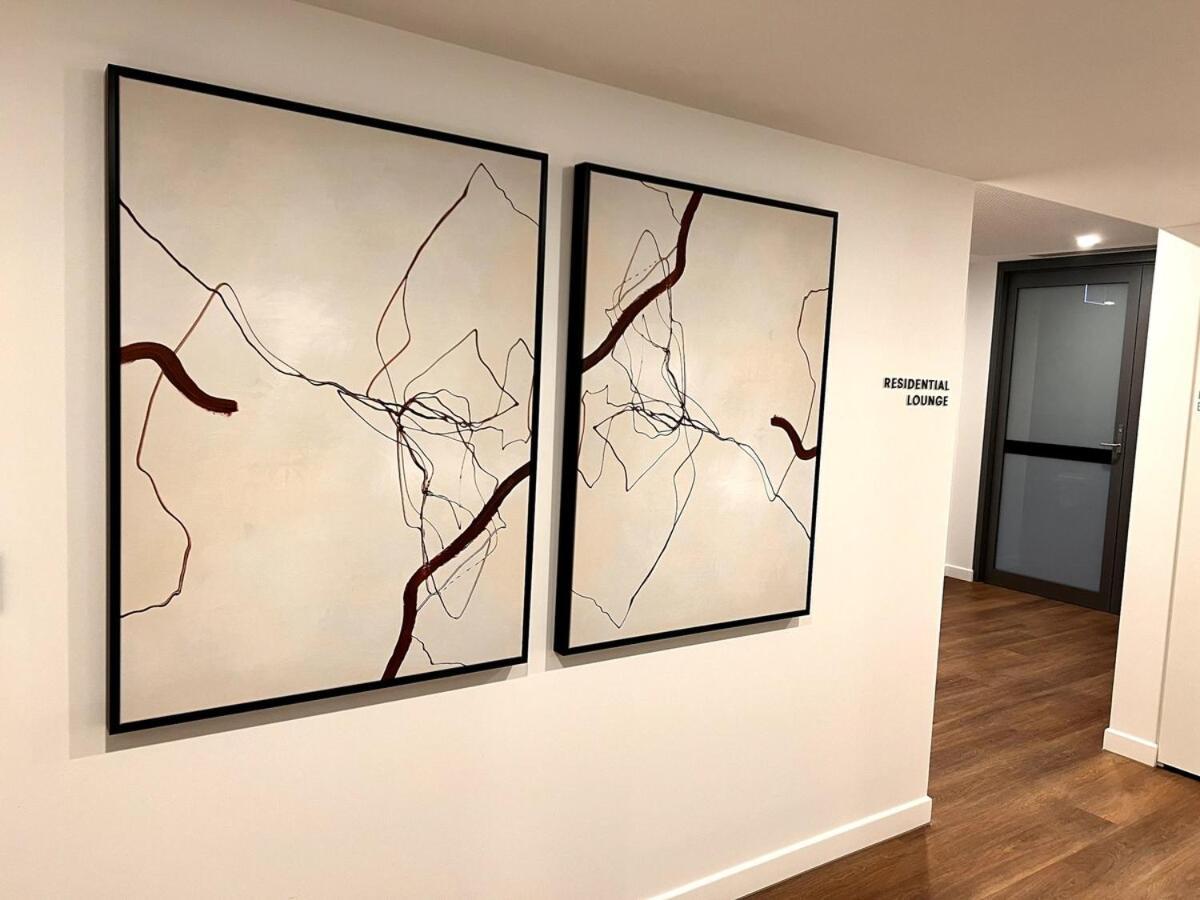 Cbd Queen Wharf With Views Pool And Gym Apartment Brisbane