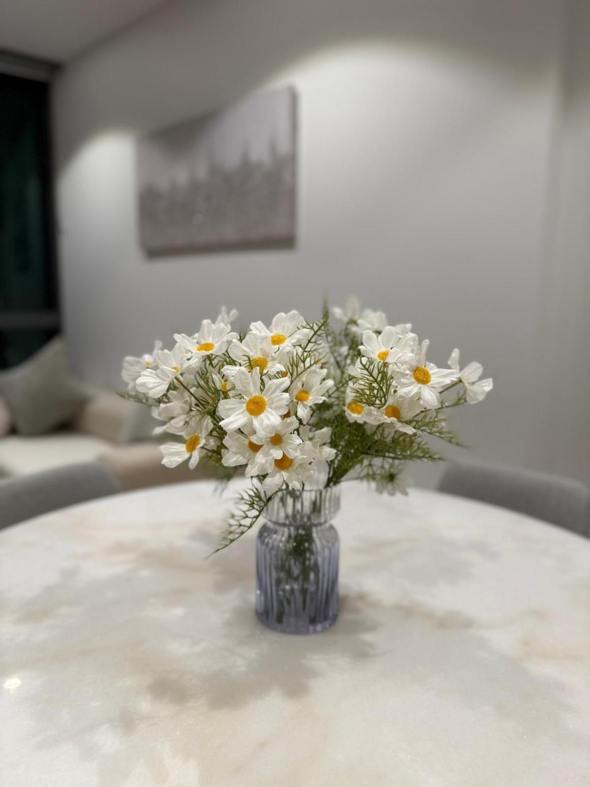 Cbd Queen Wharf With Views Pool And Gym Apartment Brisbane