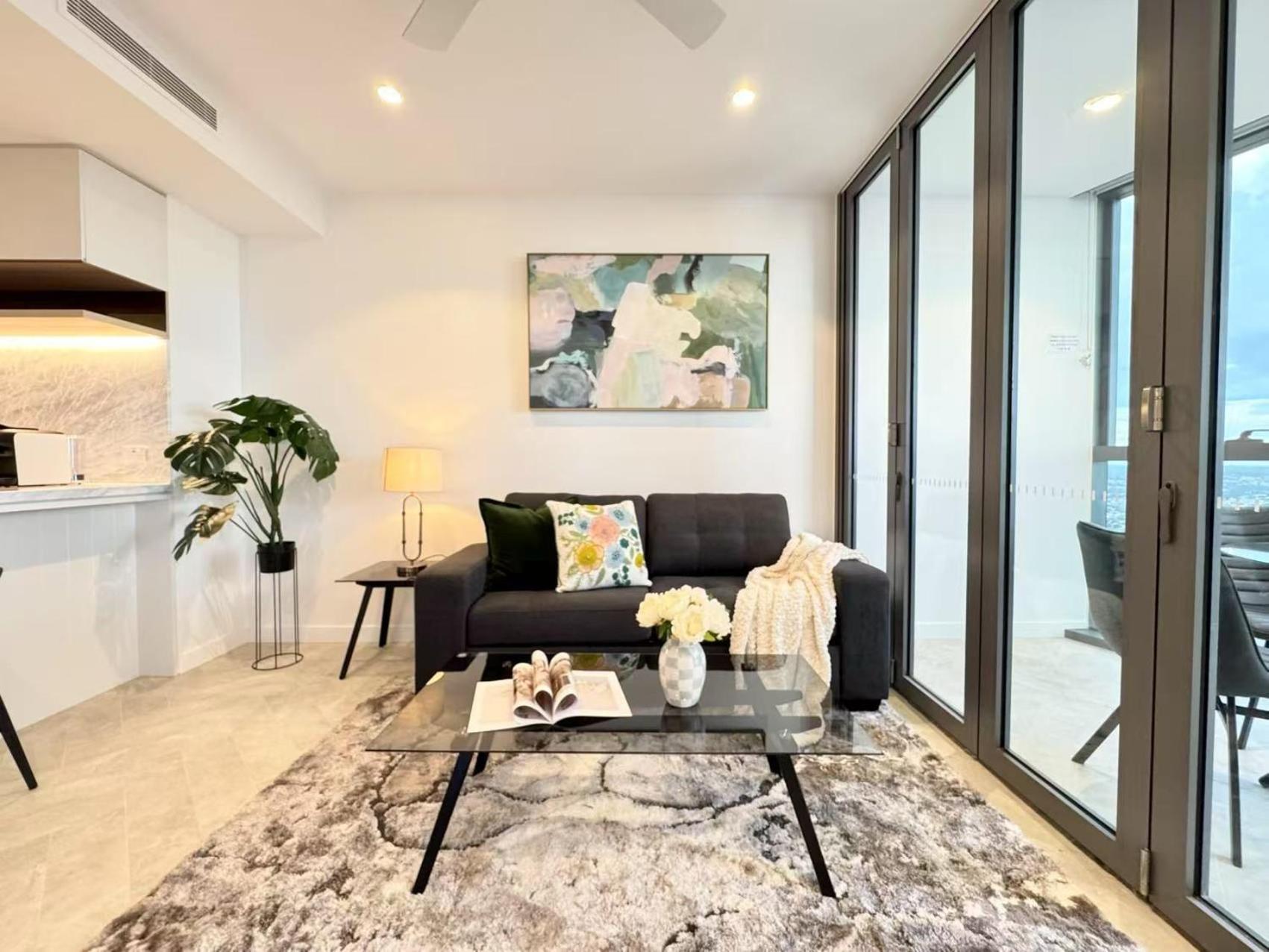 Skyrise Haven On The 50th Floor-1bdr At Queens Wharf Apartment
