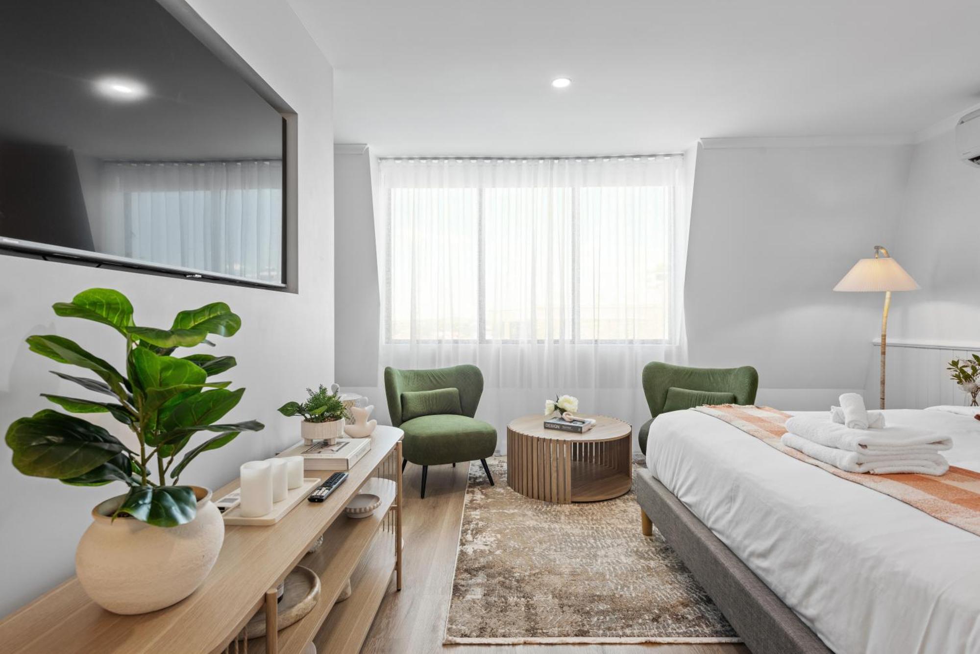 Apartment Stylish With Pool - 200m From Main Hub Brisbane