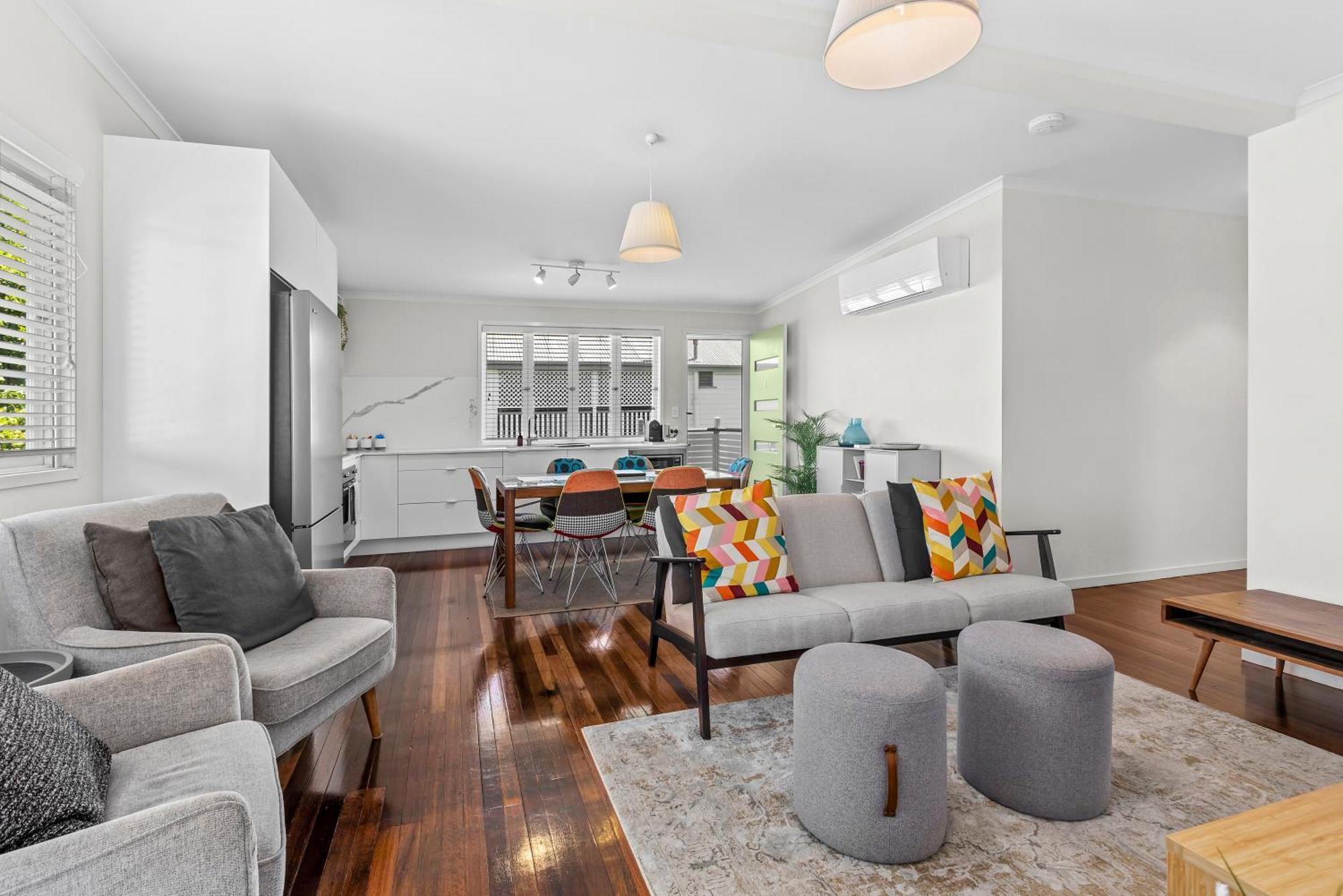 Spacious 3br - Walk To Racecourse Rd And Portside! *