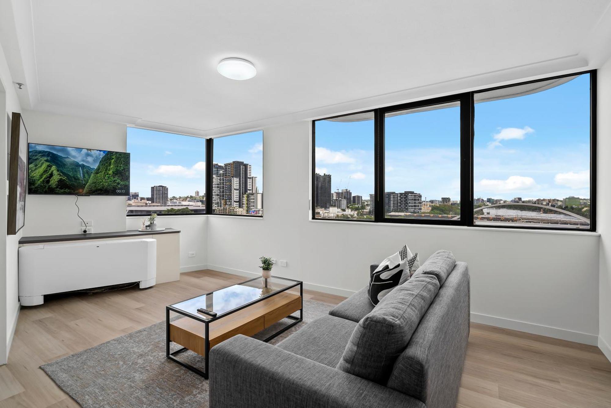 Cbd Near Stadium With & River Views! * Brisbane