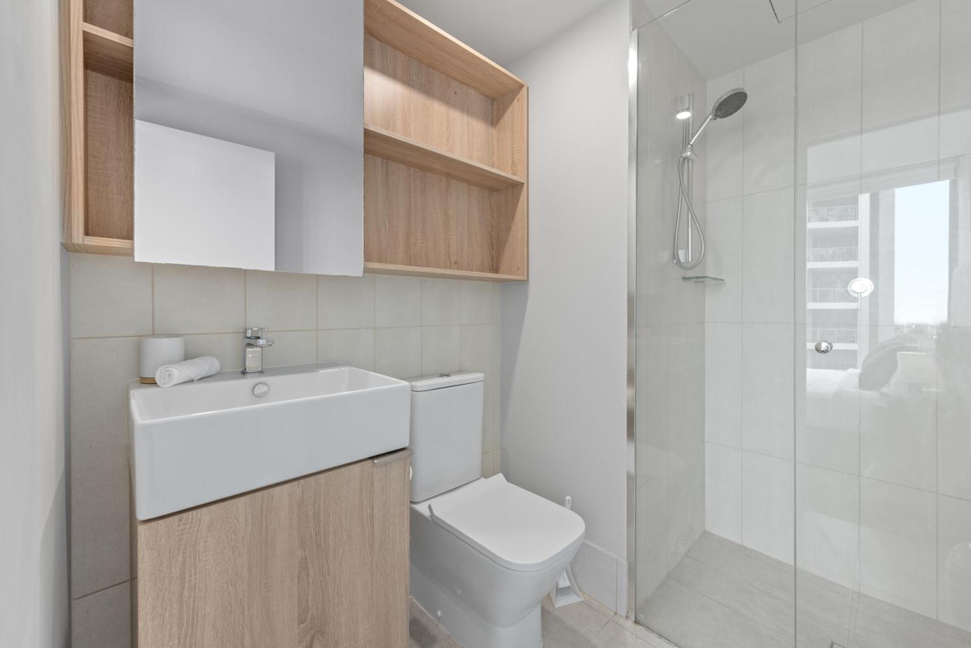 Spire - Stylish 2br - Pool, Parking & Views Apartment Brisbane