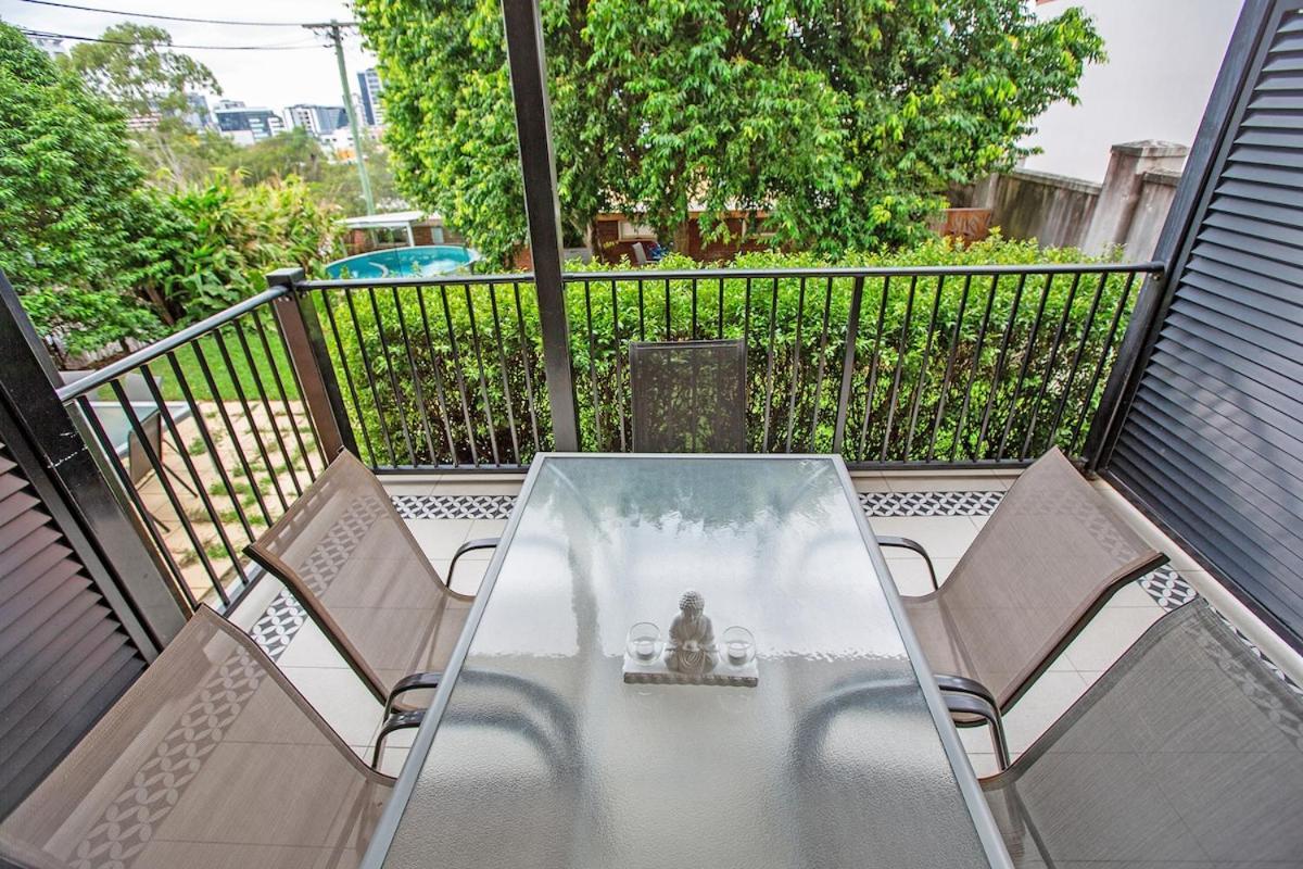 The Carrington Manor *