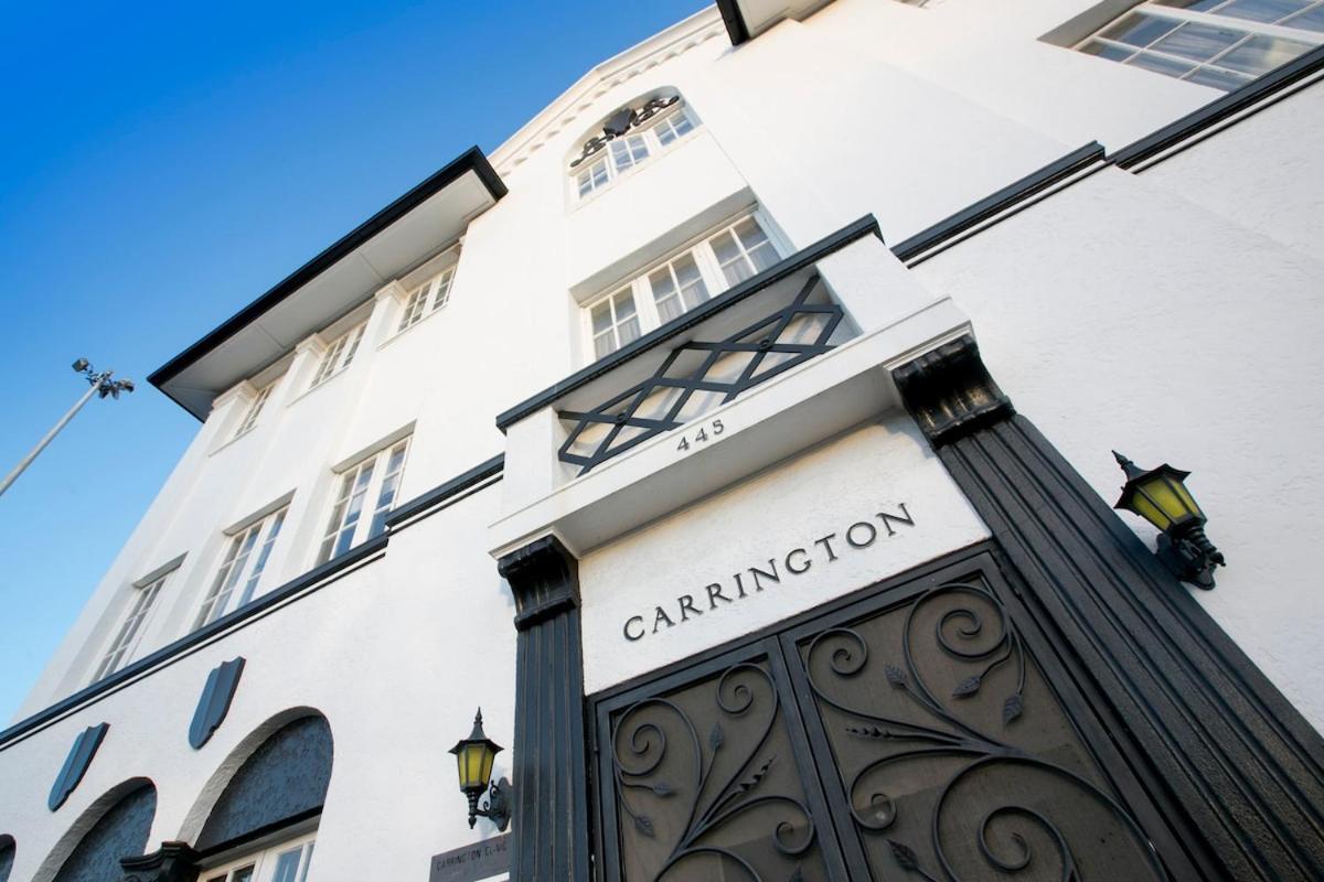 The Carrington Manor Apartment *