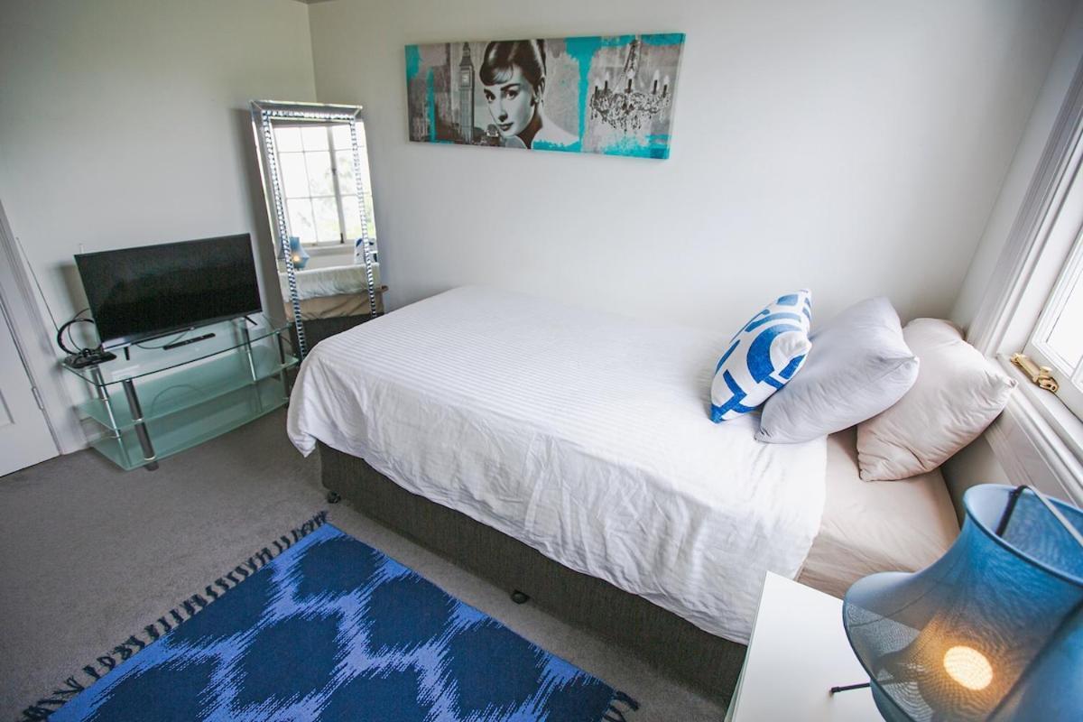 The Carrington Manor