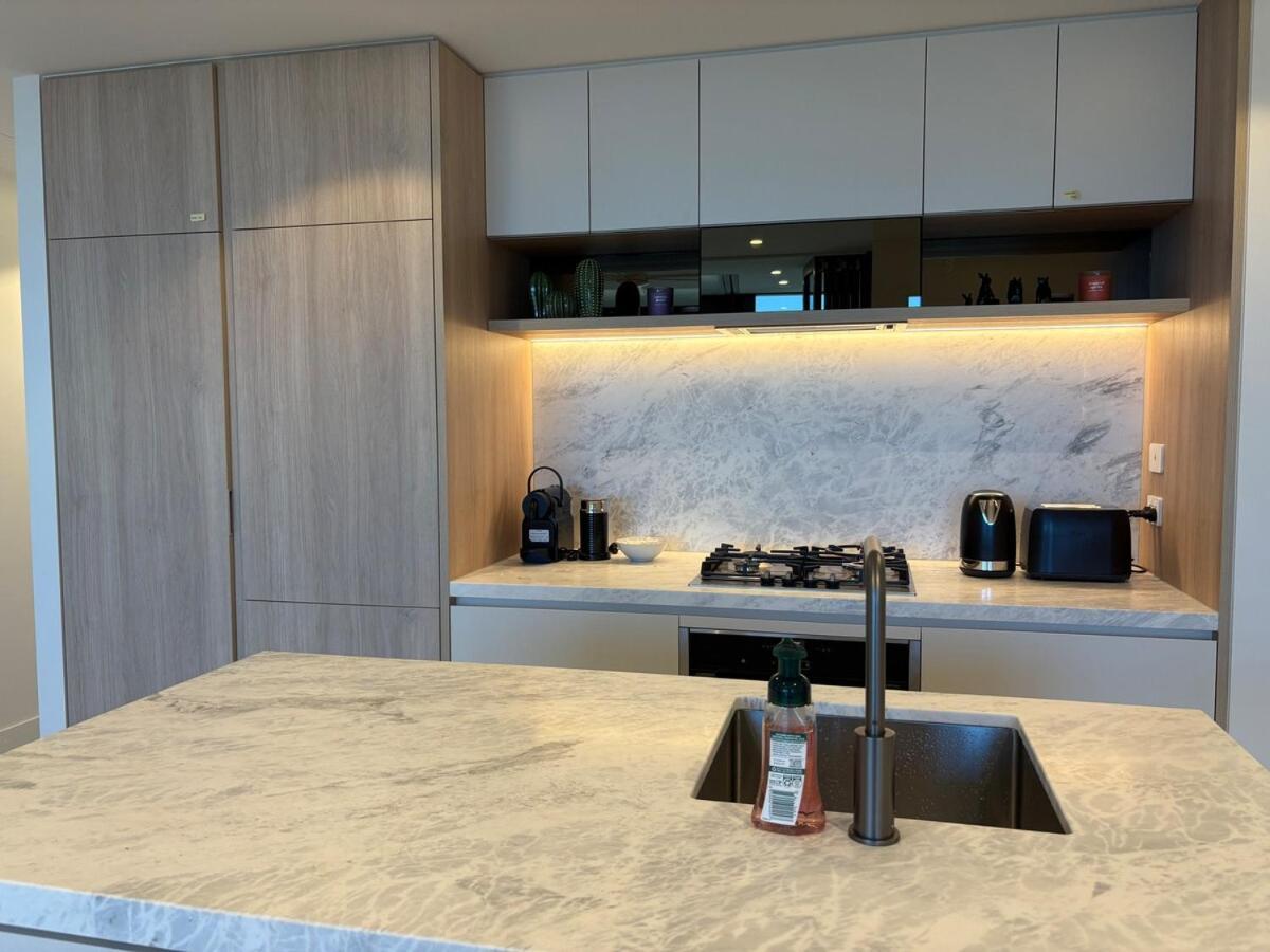 Apartment 61f Skyline Retreat River Botanicgarden View Brisbane