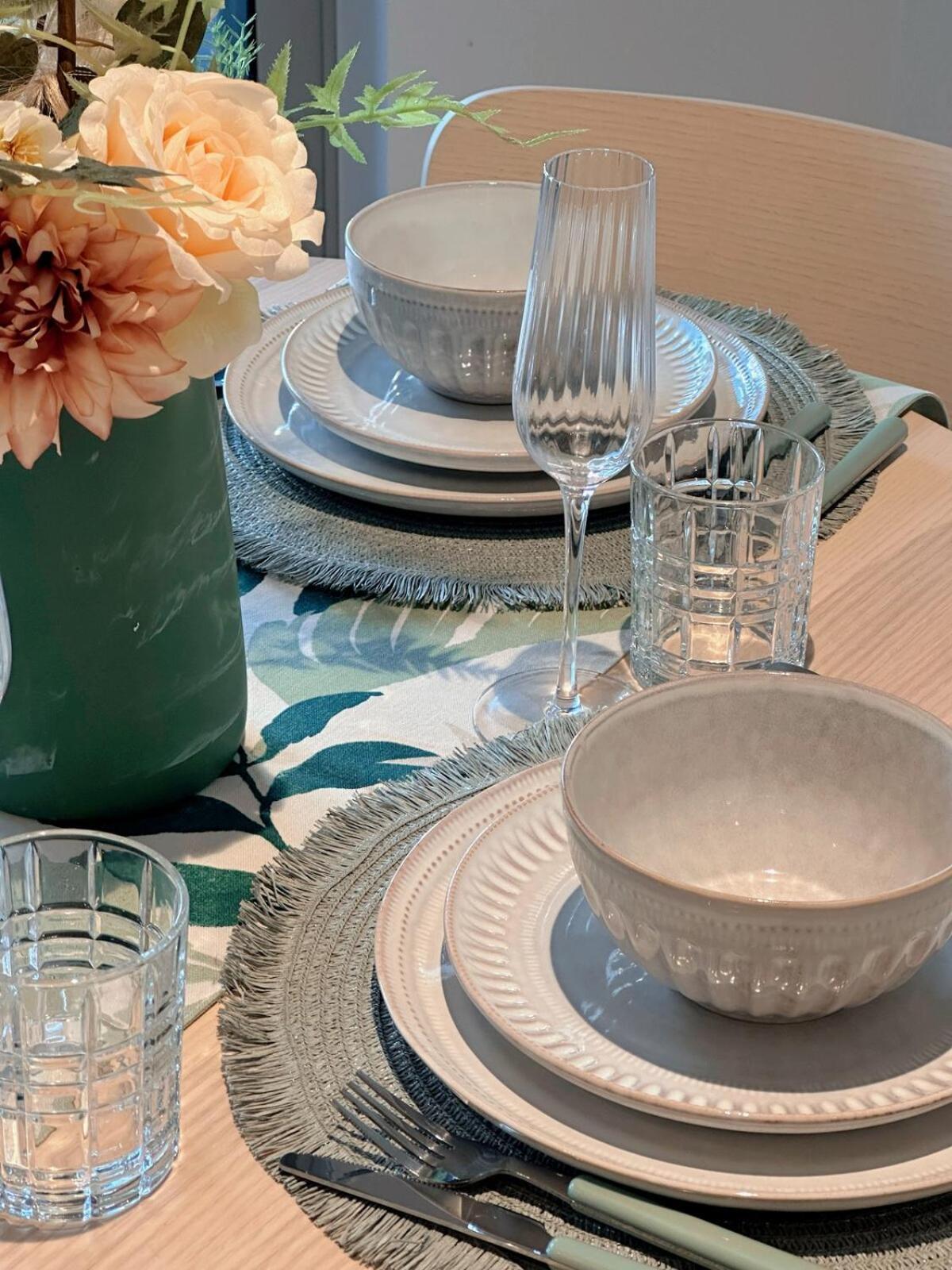 Boho Retreat Near The Gabba With Stunning Views Apartment *