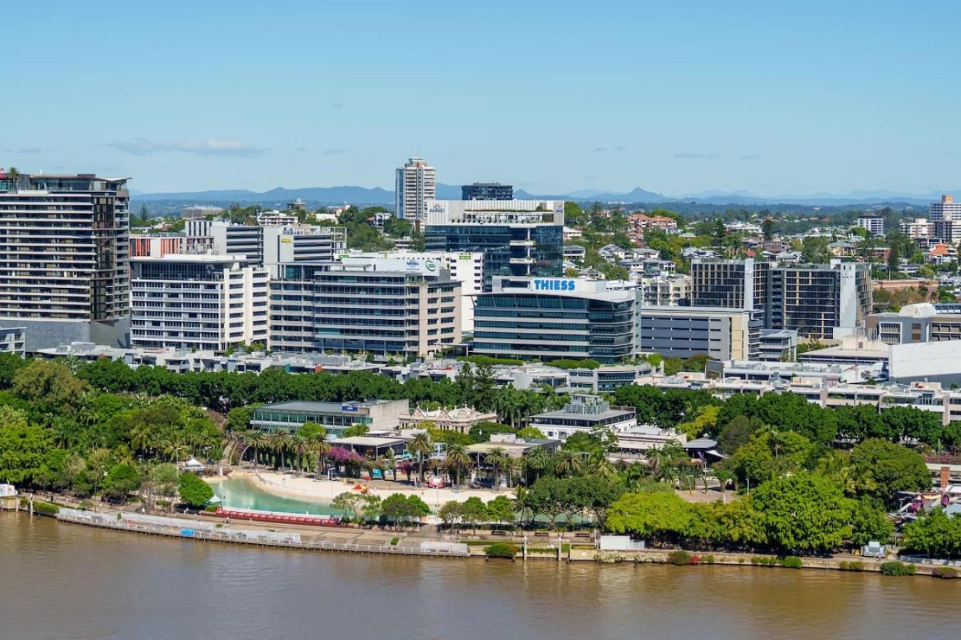 Modern 1br In Prime Queens Wharf Location Apartment