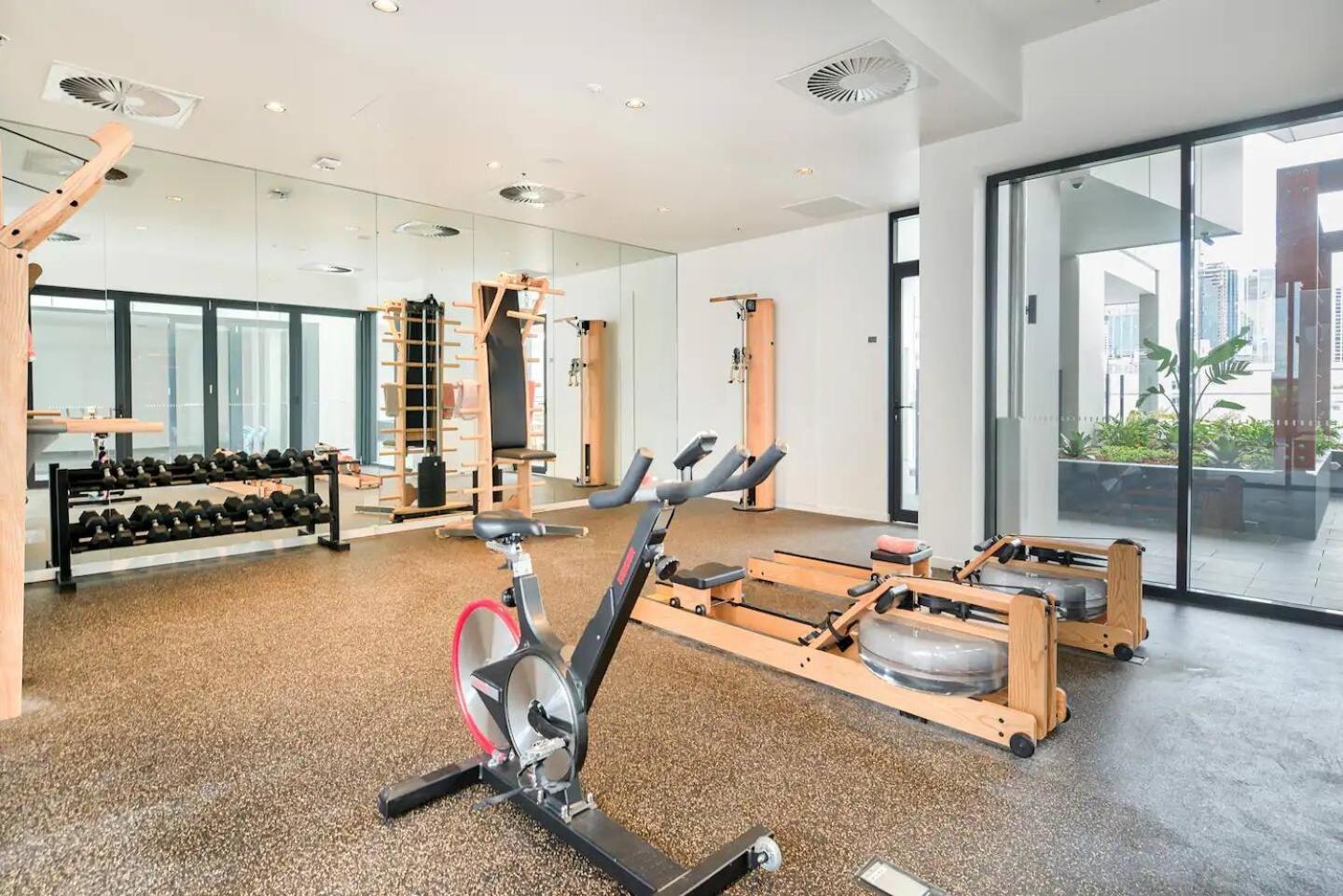 Stylish 1br - Lv26 With Mountain Views, Pool And Park Brisbane