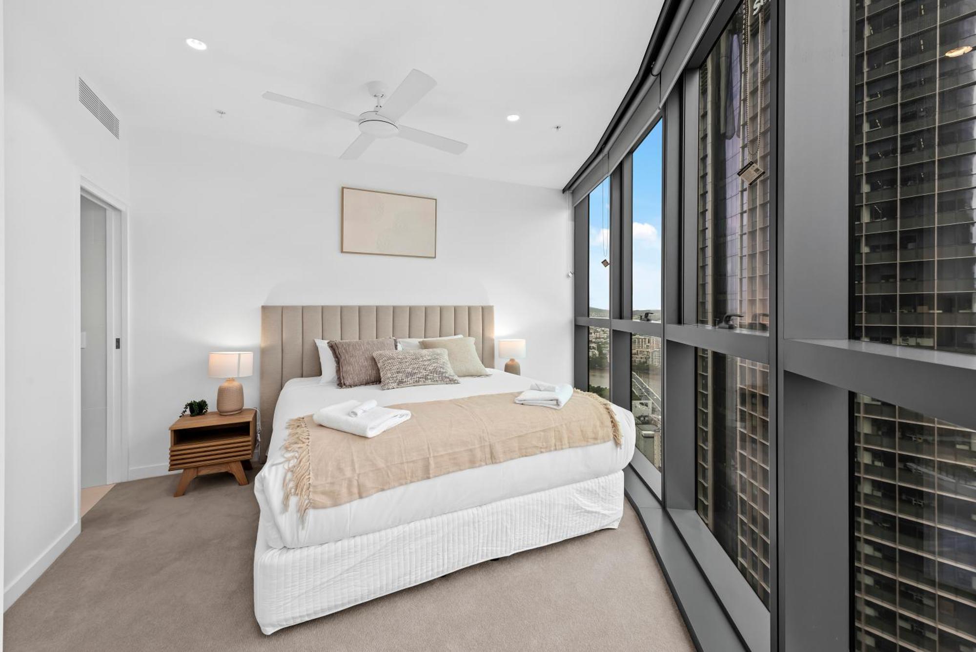 Queens Wharf - Brisbane's 2br - Views And Pool Apartment Brisbane