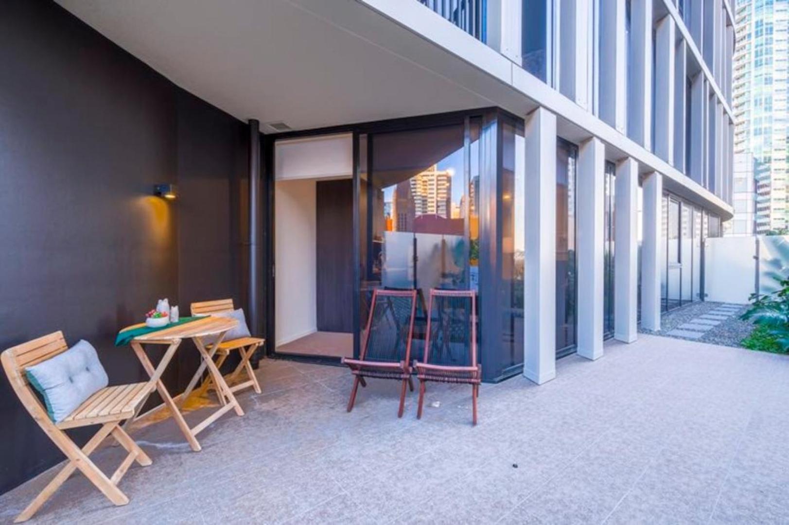 Apartment Kozyguru | Cbd | 1 Bed | Spire Brisbane