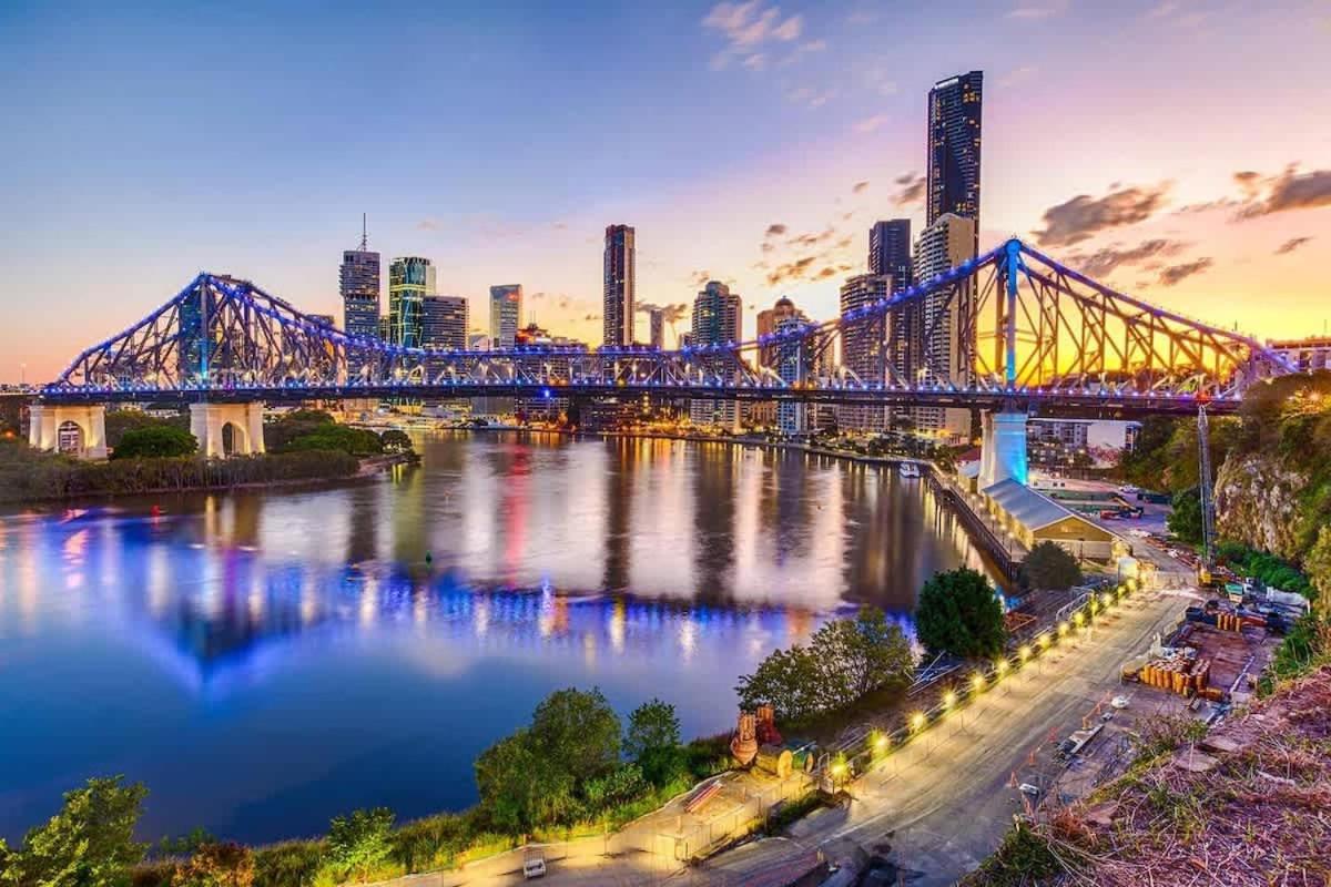 Panorama South Bank River View 2b Brisbane