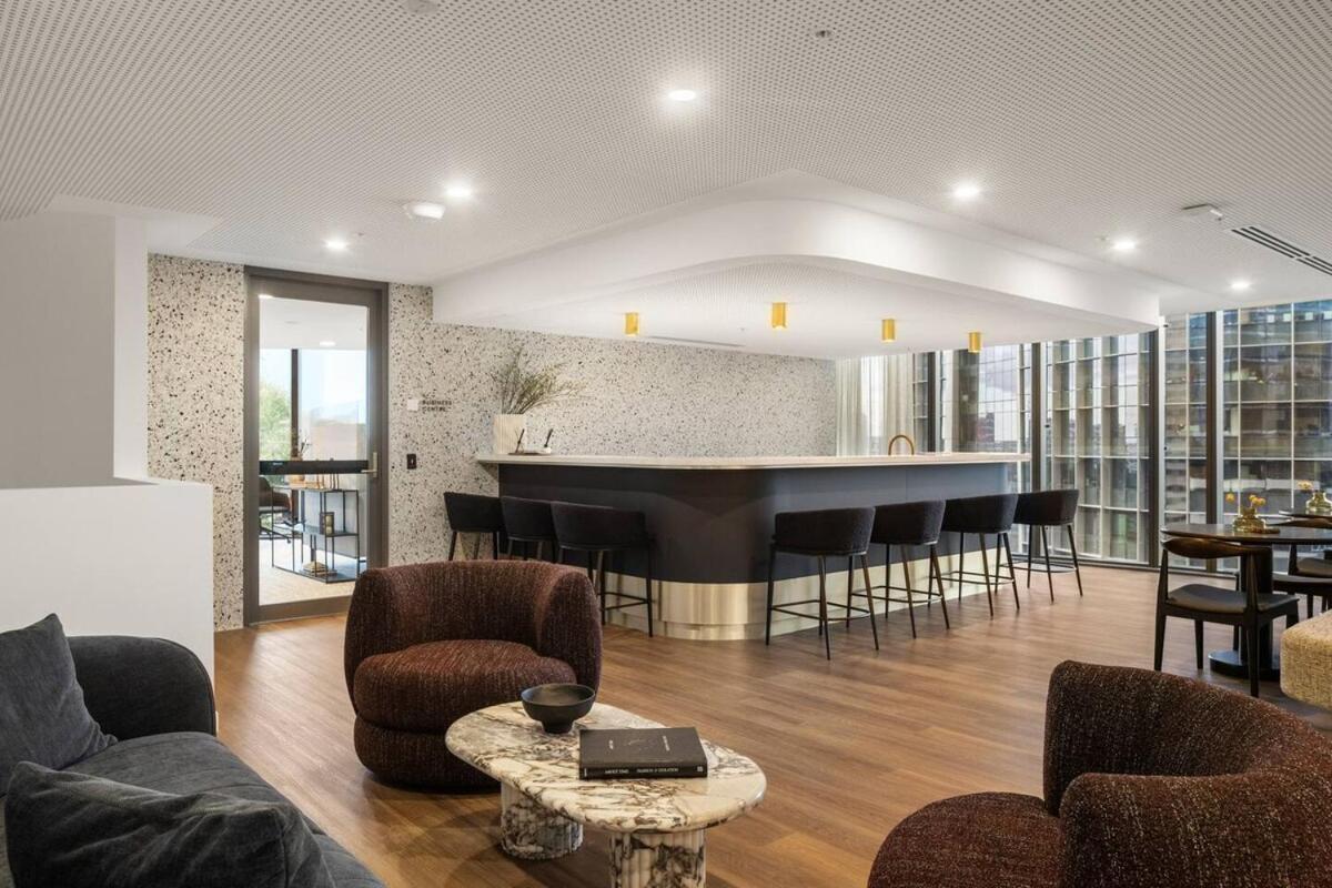 New Luxe 2br Queens Wharf * Brisbane