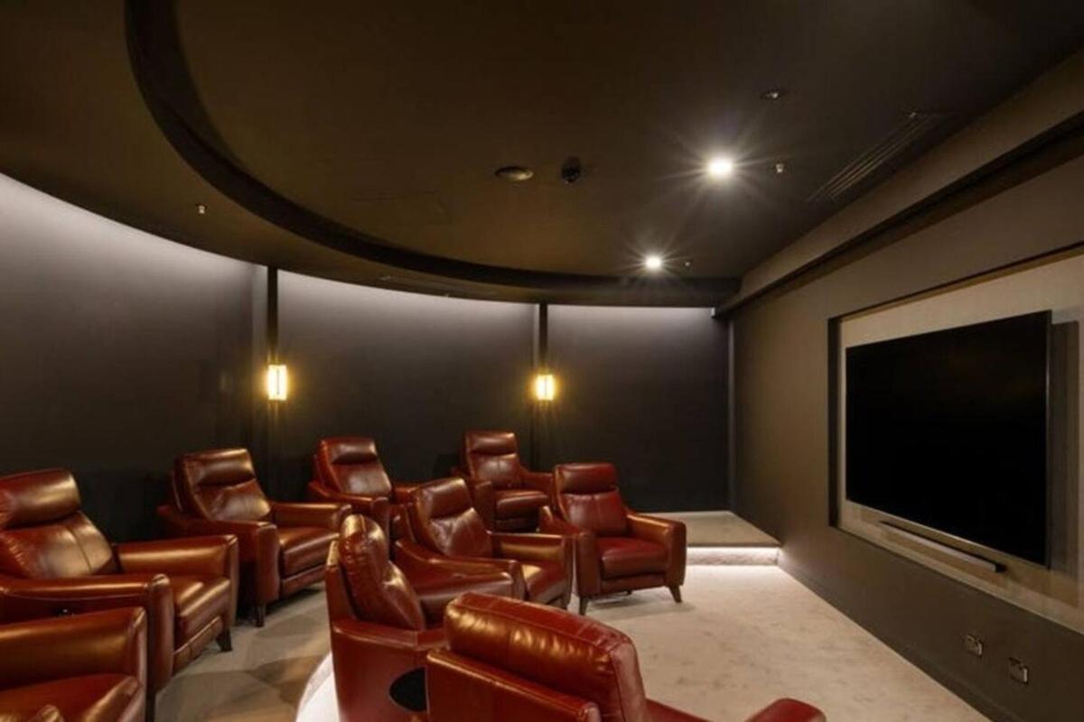 New Luxe 2br Queens Wharf Apartment Brisbane