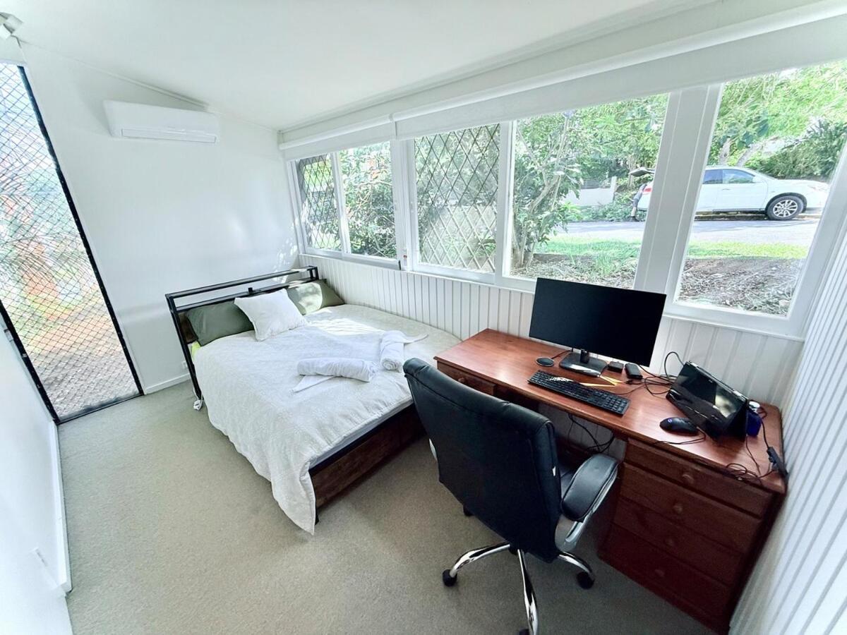 Leafy 3-bedroom Escape To Nature-air Conditioned With Smart Entry Holiday home *