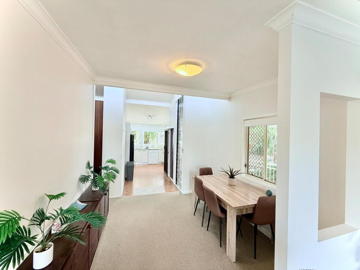Leafy 3-bedroom Escape To Nature-air Conditioned With Smart Entry Holiday home