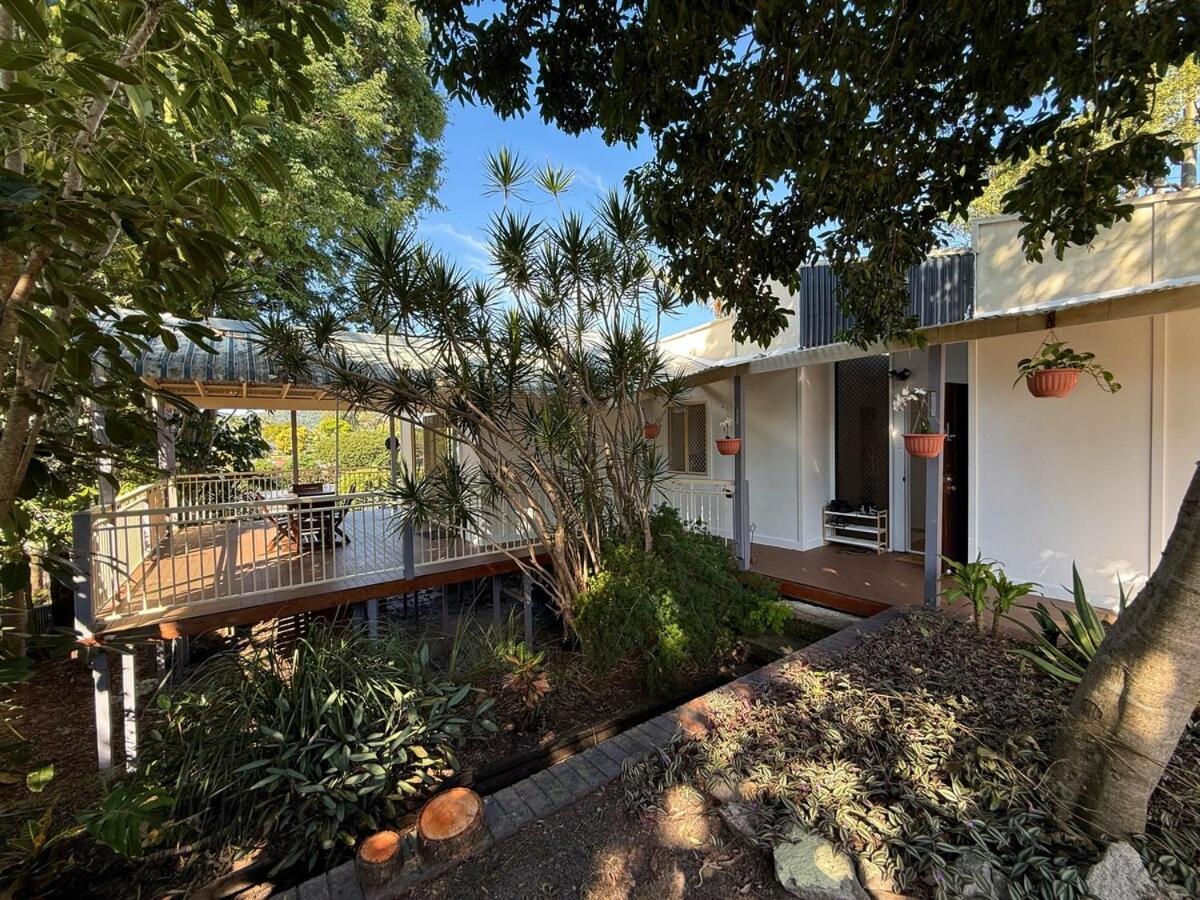Holiday home Leafy 3-bedroom Escape To Nature-air Conditioned With Smart Entry *