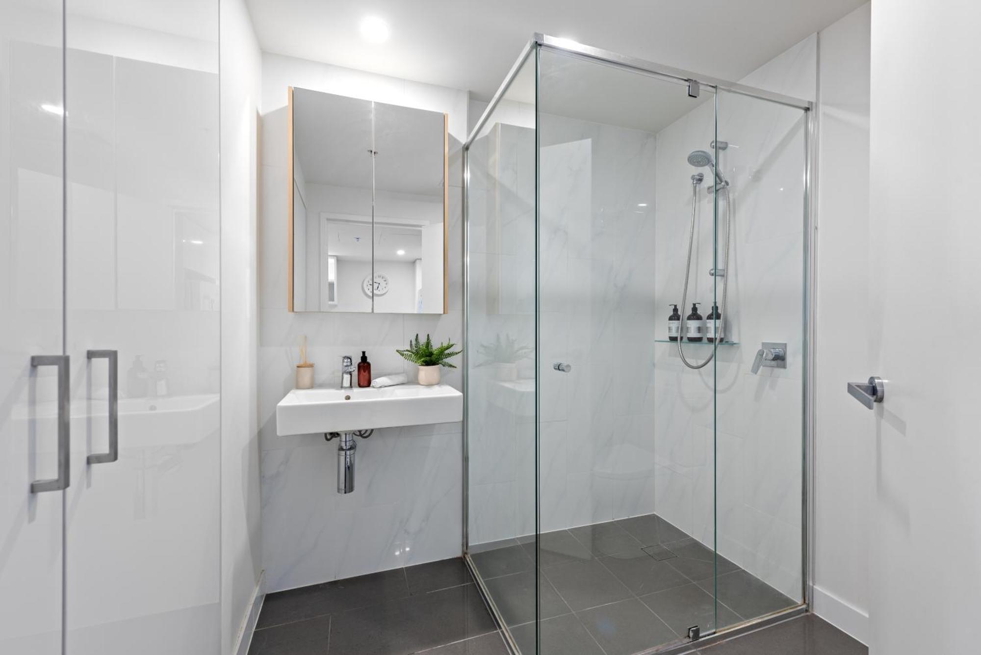 Stylish In Southbank Location With Parking * Brisbane