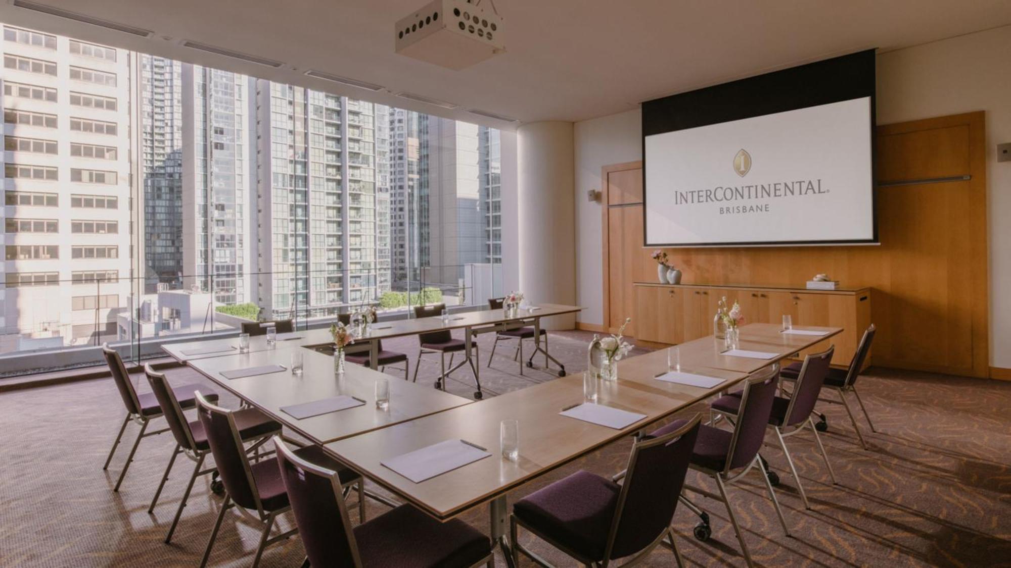Intercontinental By Ihg Hotel 5*