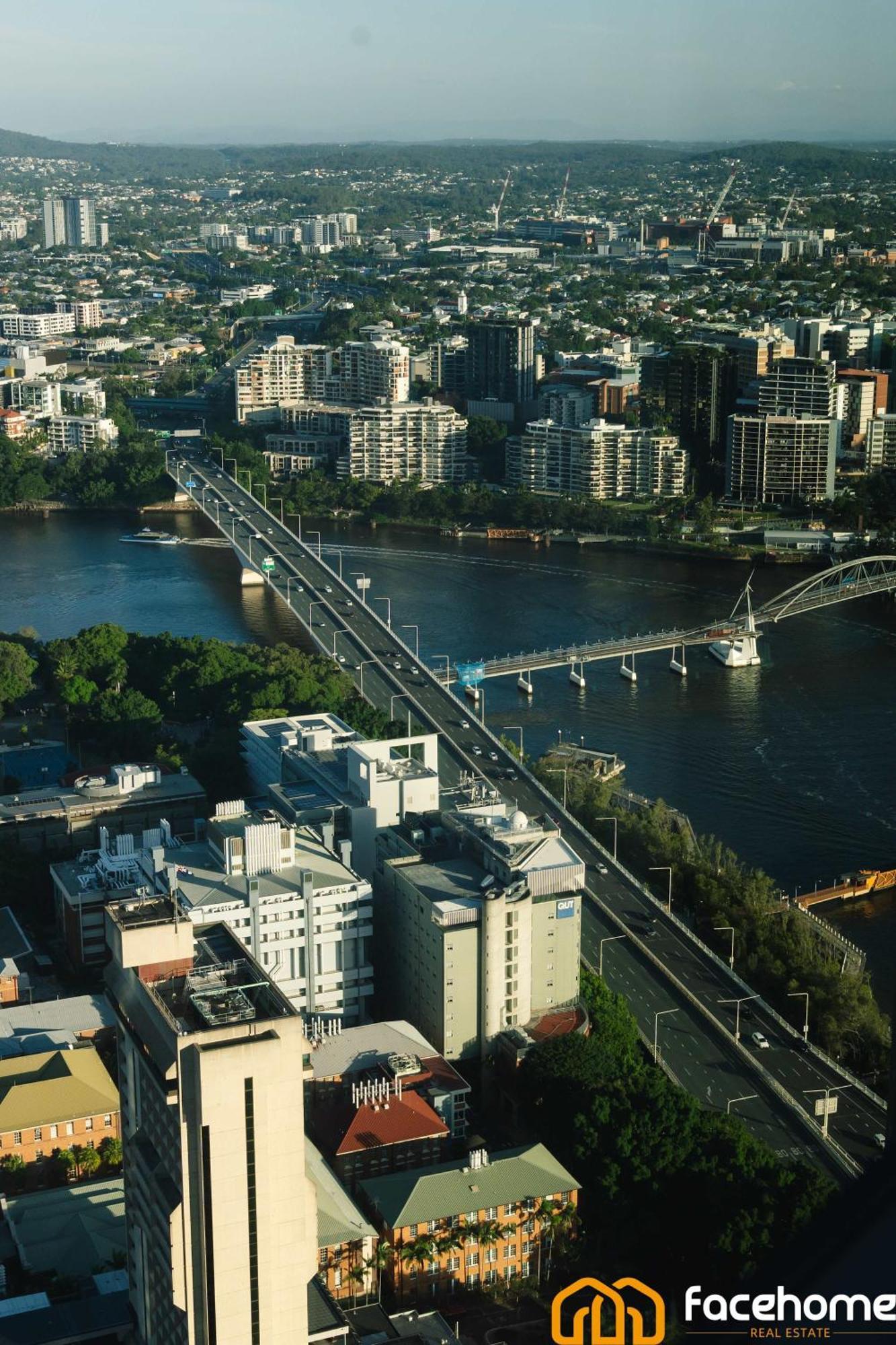 Qwr Escape River And Views Brisbane