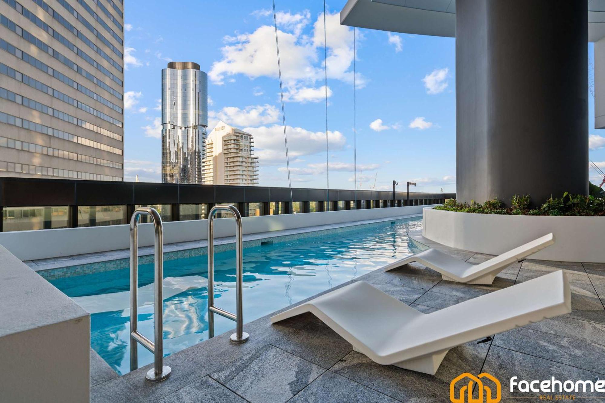 Elevated Luxury At Qwr & River Views * Brisbane